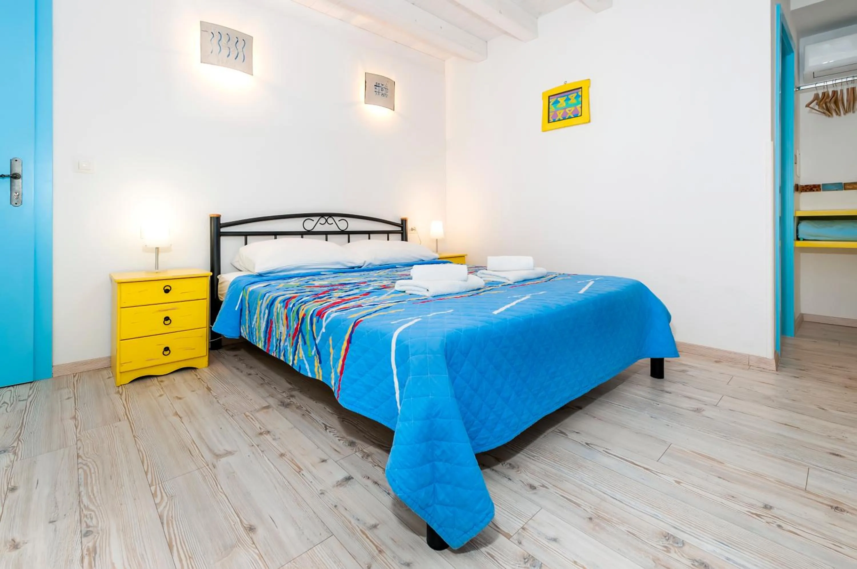 Bed in Apartments & Rooms La casa Barbaro
