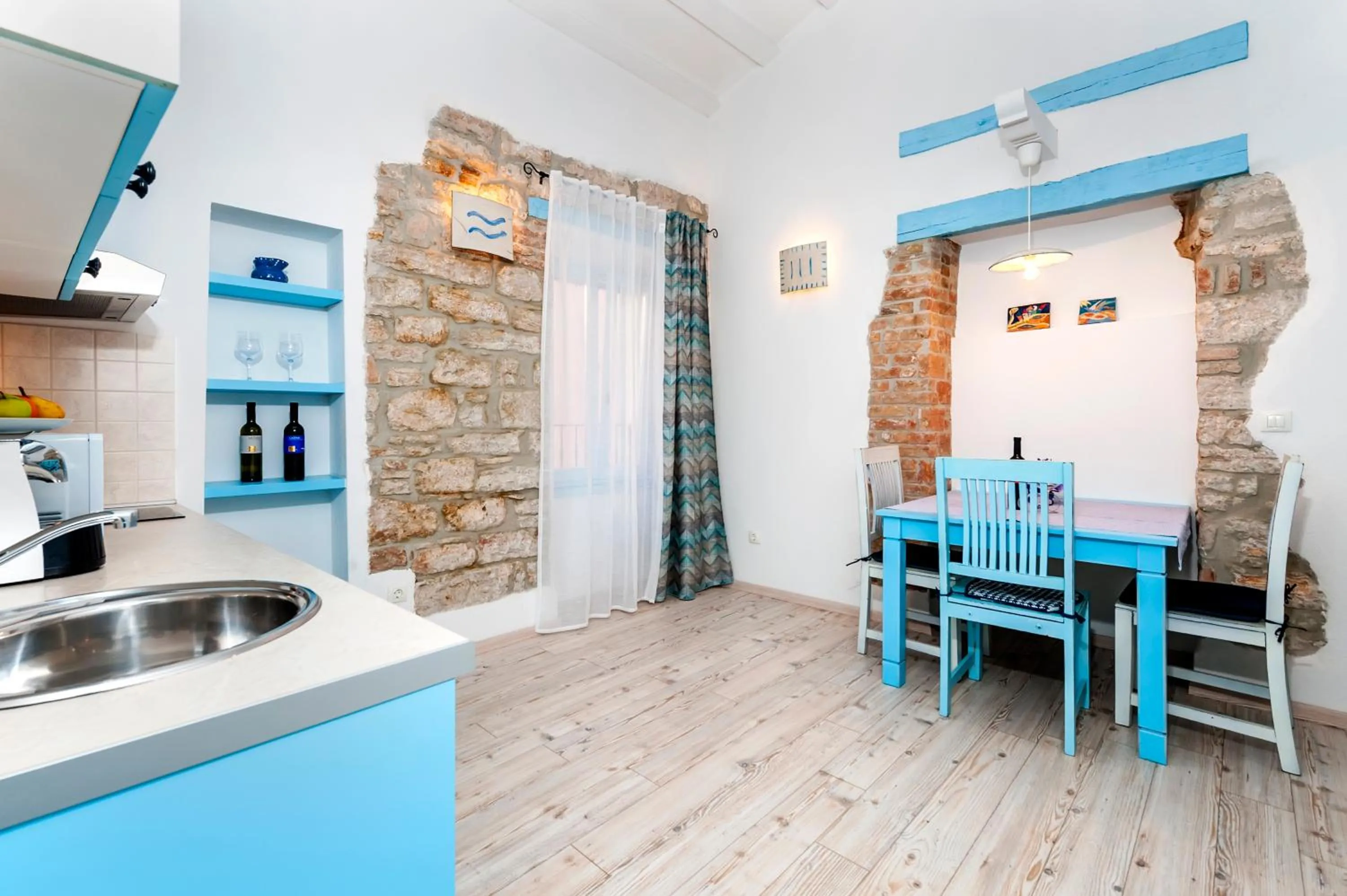 Coffee/tea facilities in Apartments & Rooms La casa Barbaro