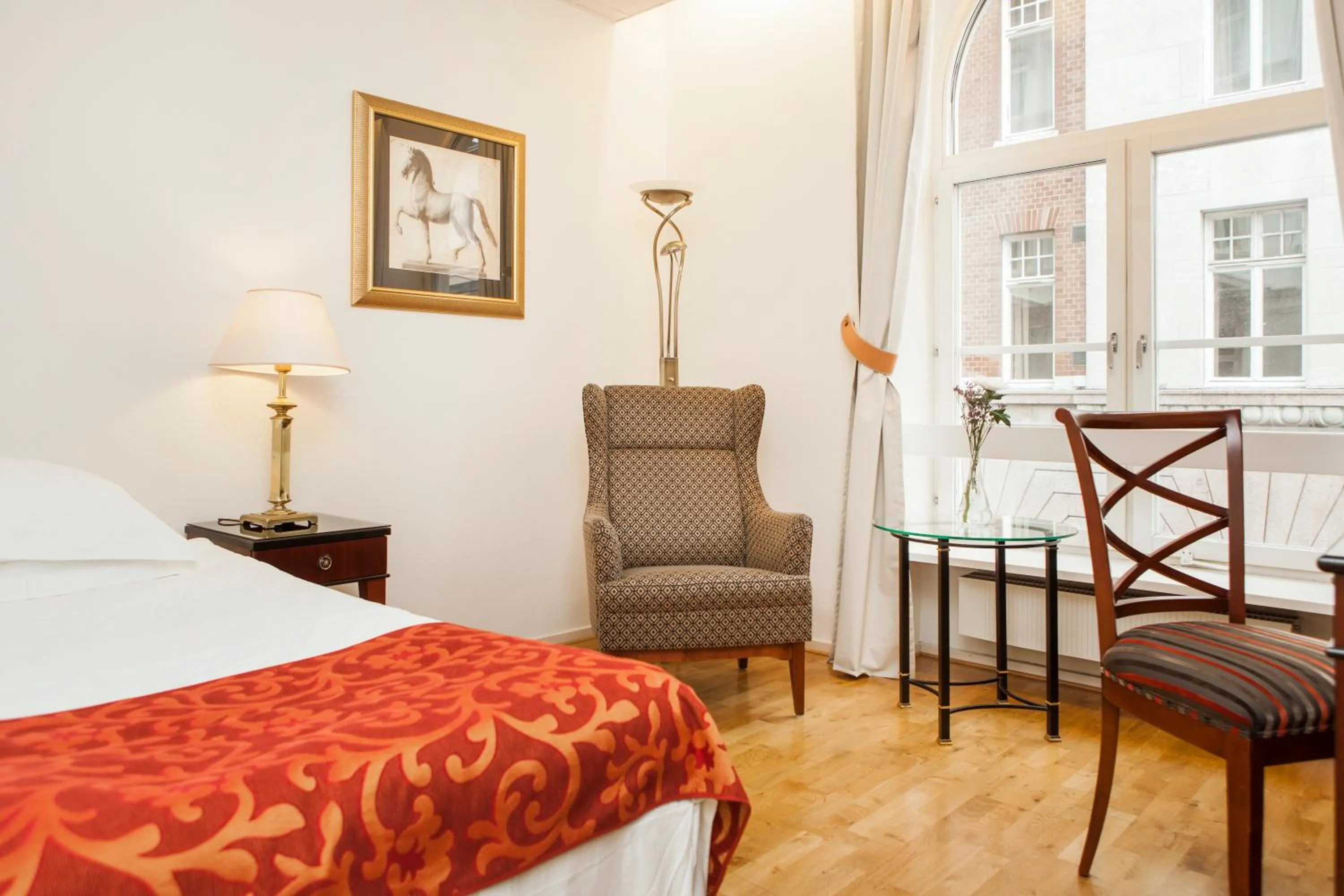 Bed in Elite Hotel Mollberg