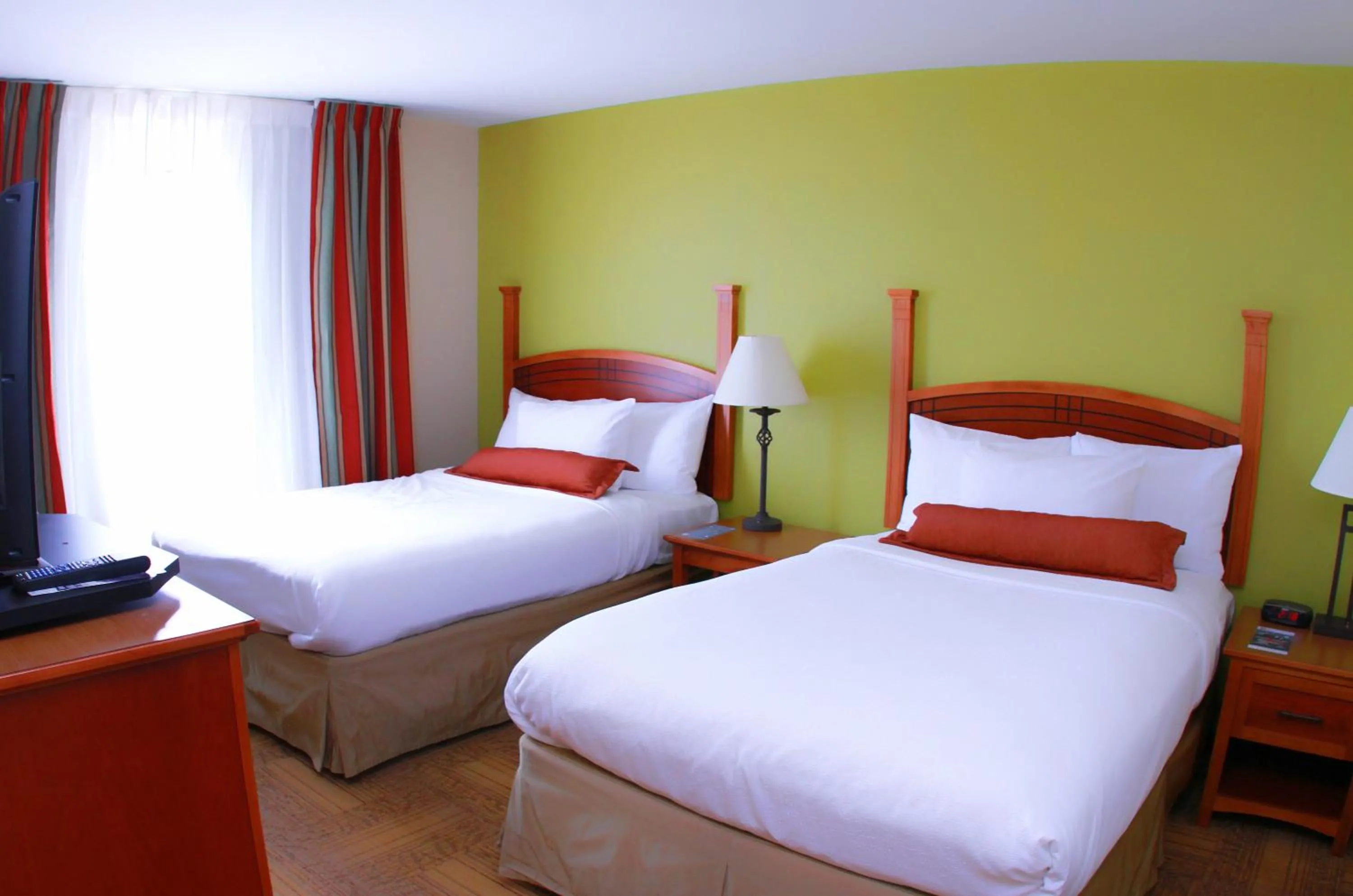 Photo of the whole room in Staybridge Suites Houston - Willowbrook by IHG