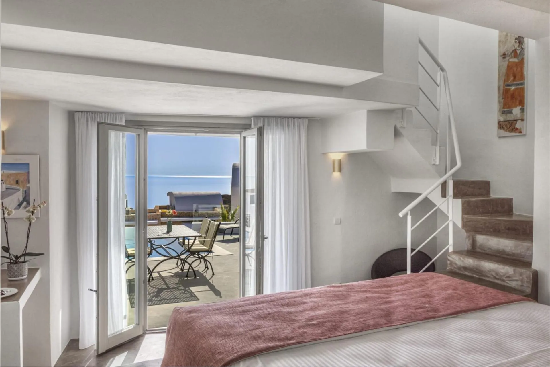 Bed in Desiterra Resort & Spa