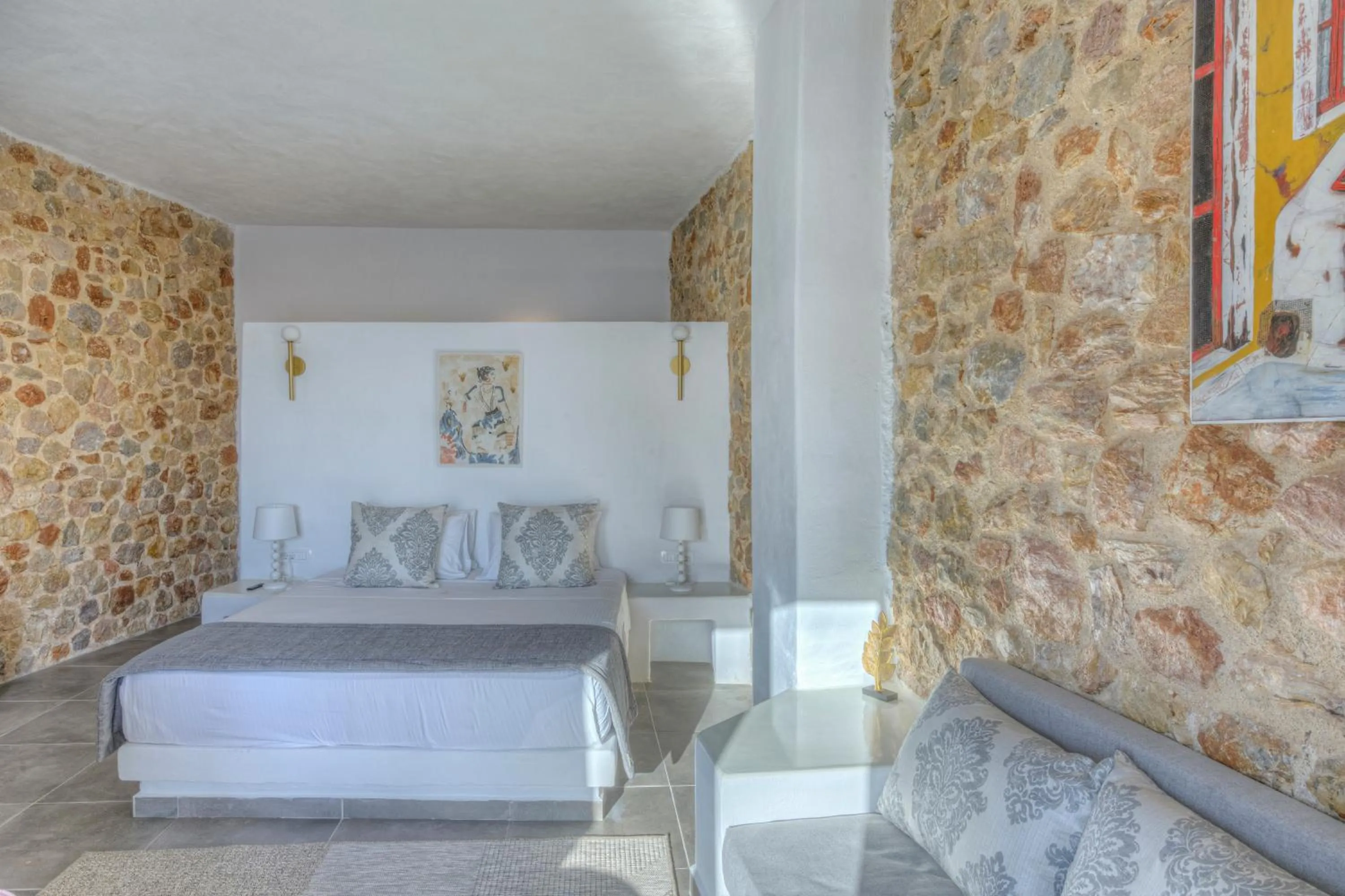 Bed in Desiterra Resort & Spa