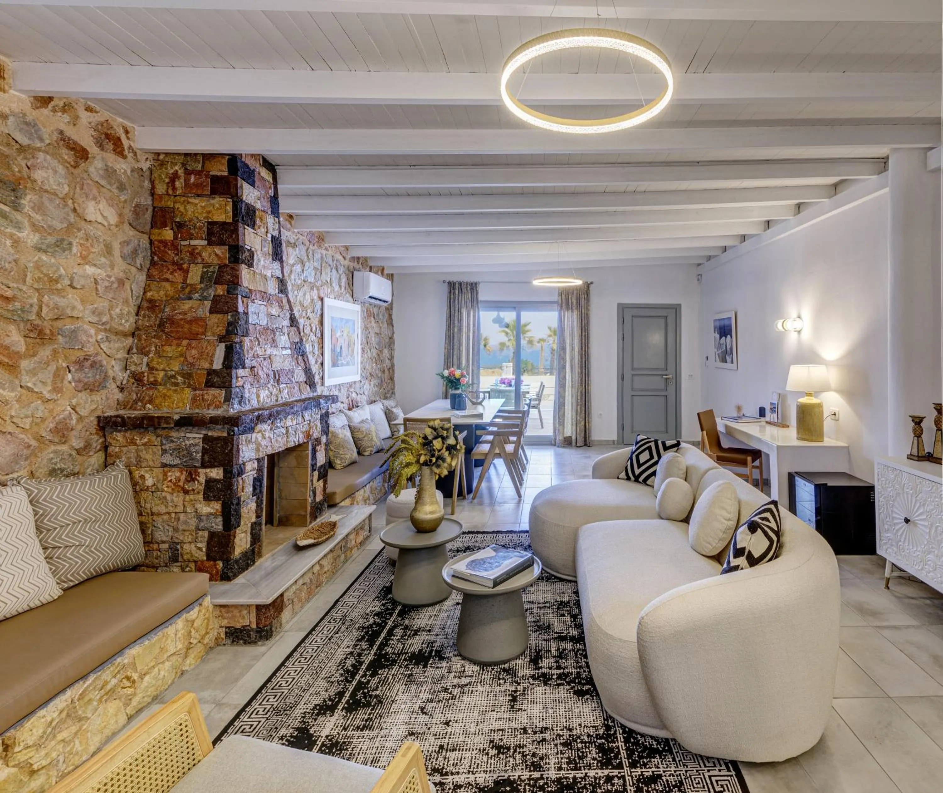 Living room in Desiterra Resort & Spa