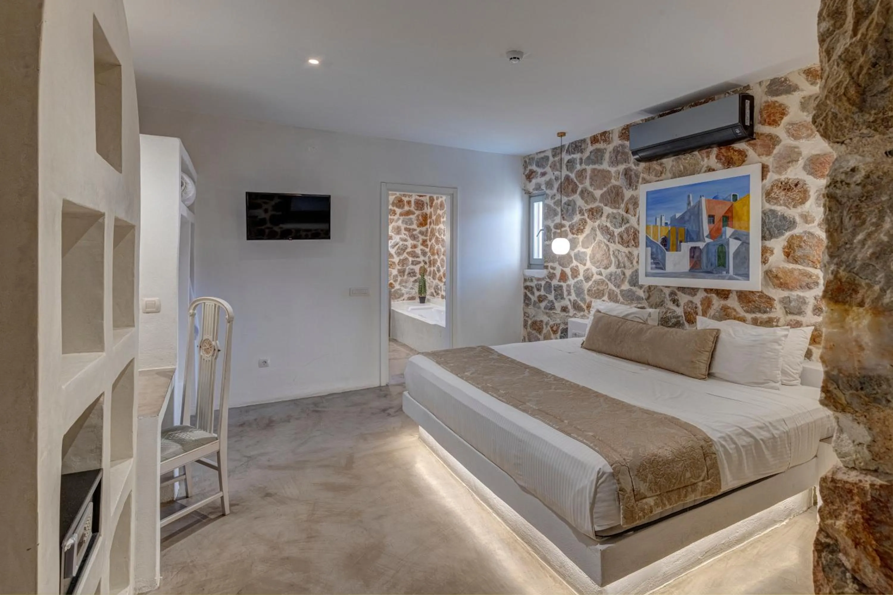 Bedroom, Bed in Desiterra Resort & Spa