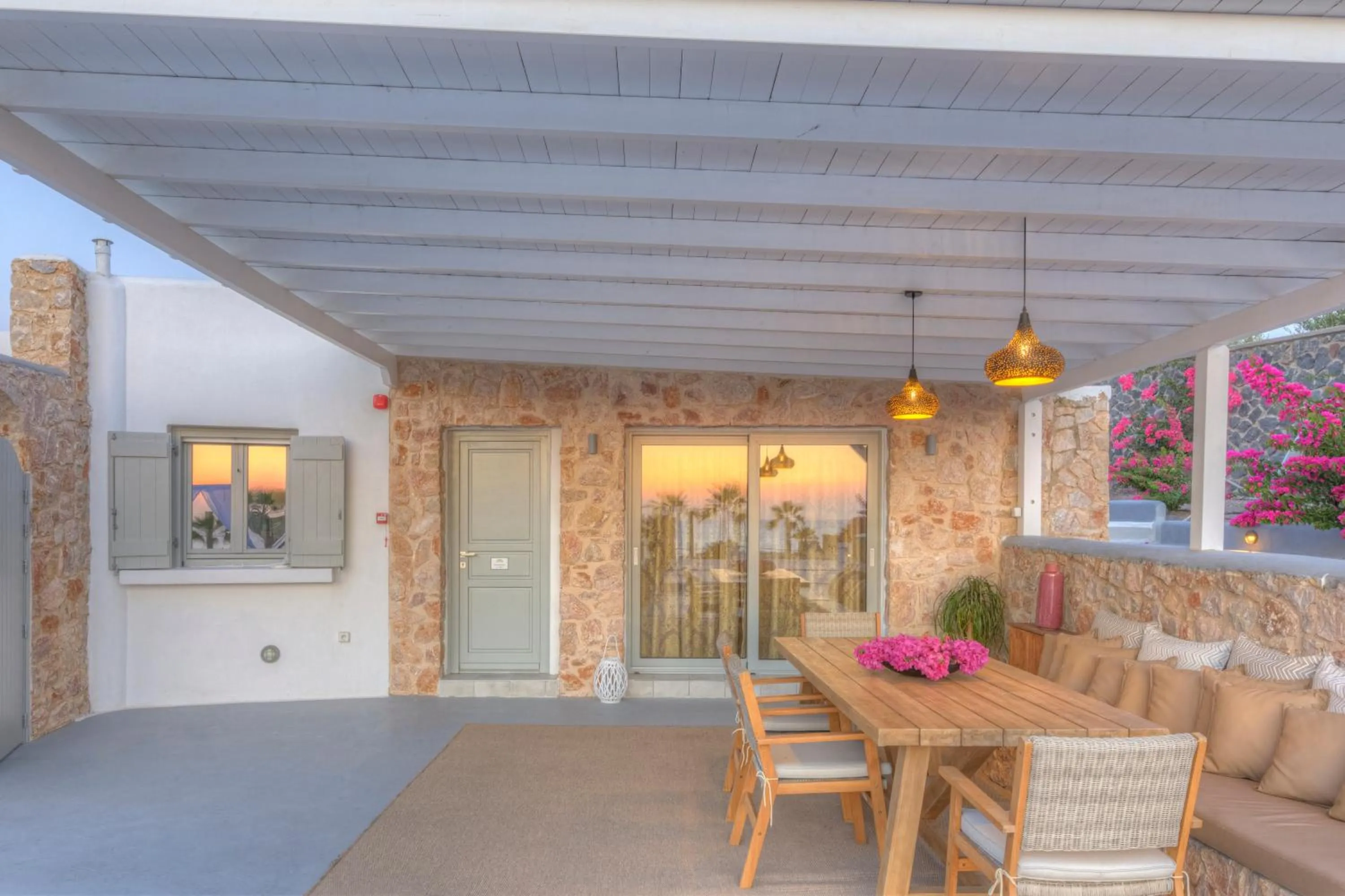 Patio in Desiterra Resort & Spa