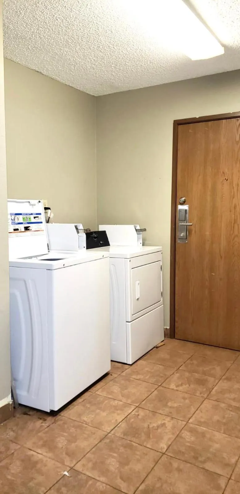 Econo Lodge San Antonio near SeaWorld - Medical Center