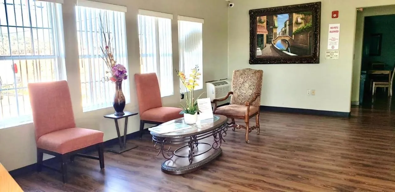 Econo Lodge San Antonio near SeaWorld - Medical Center