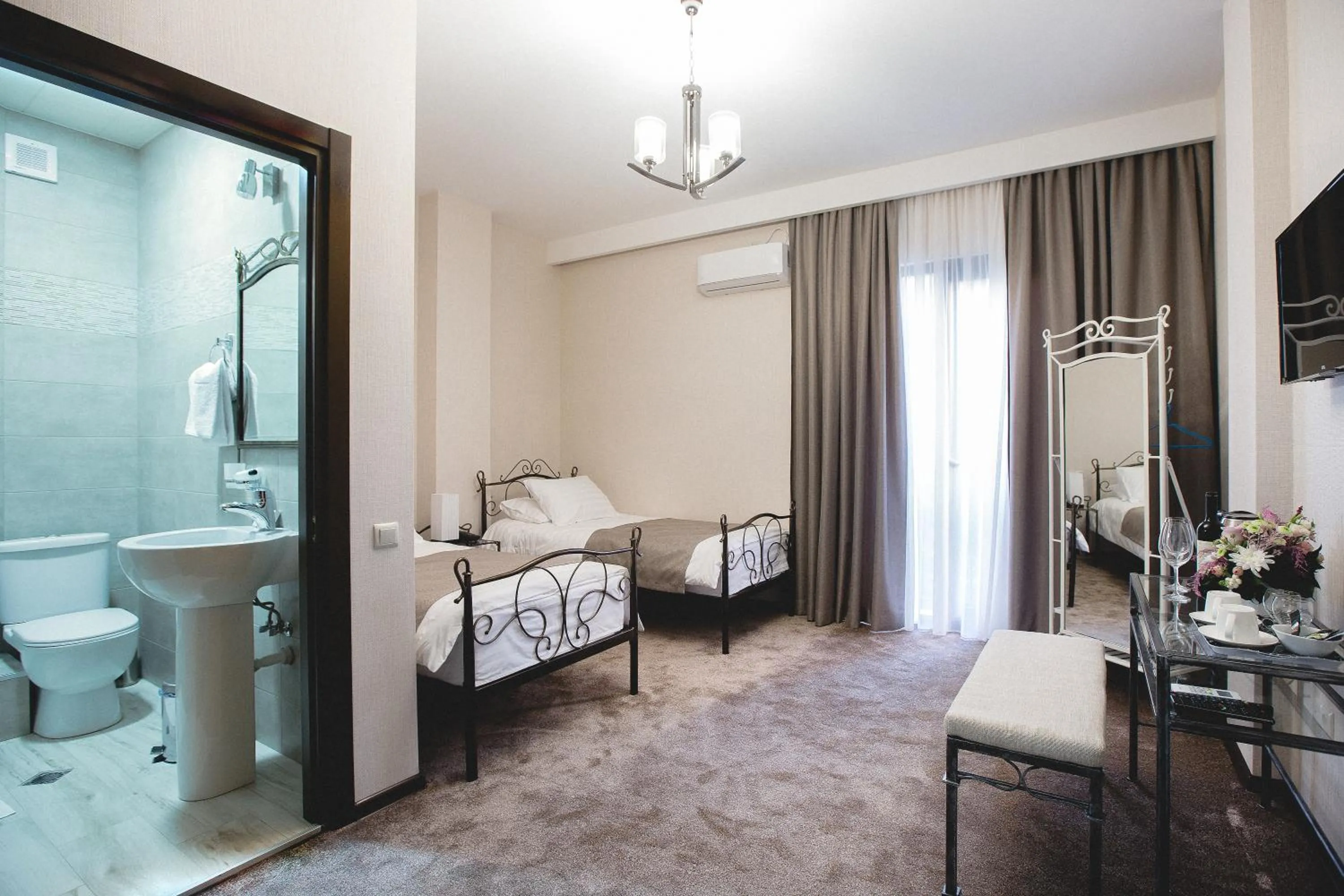 Bedroom in Golden Nugget Tbilisi