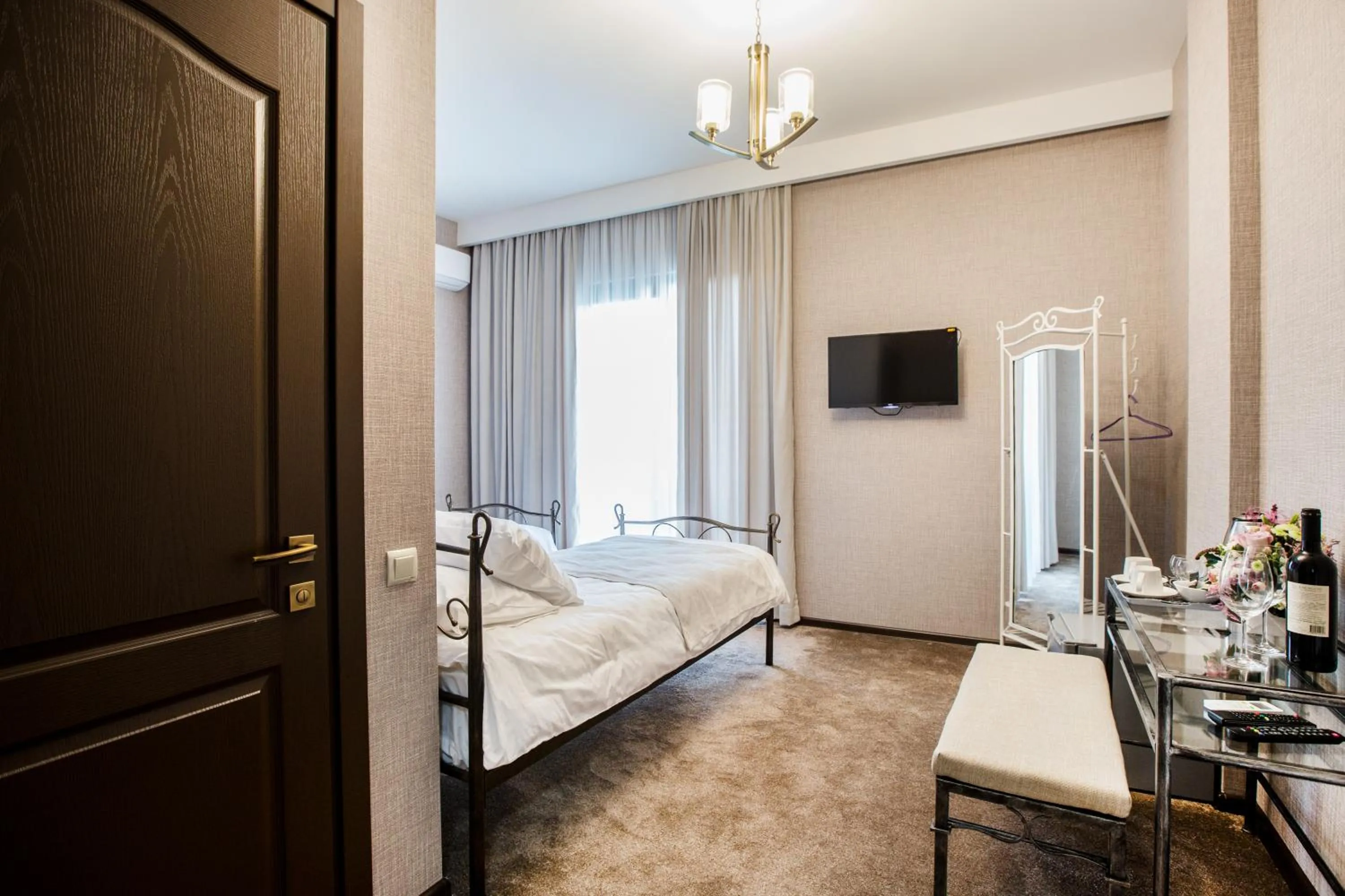 Bedroom in Golden Nugget Tbilisi