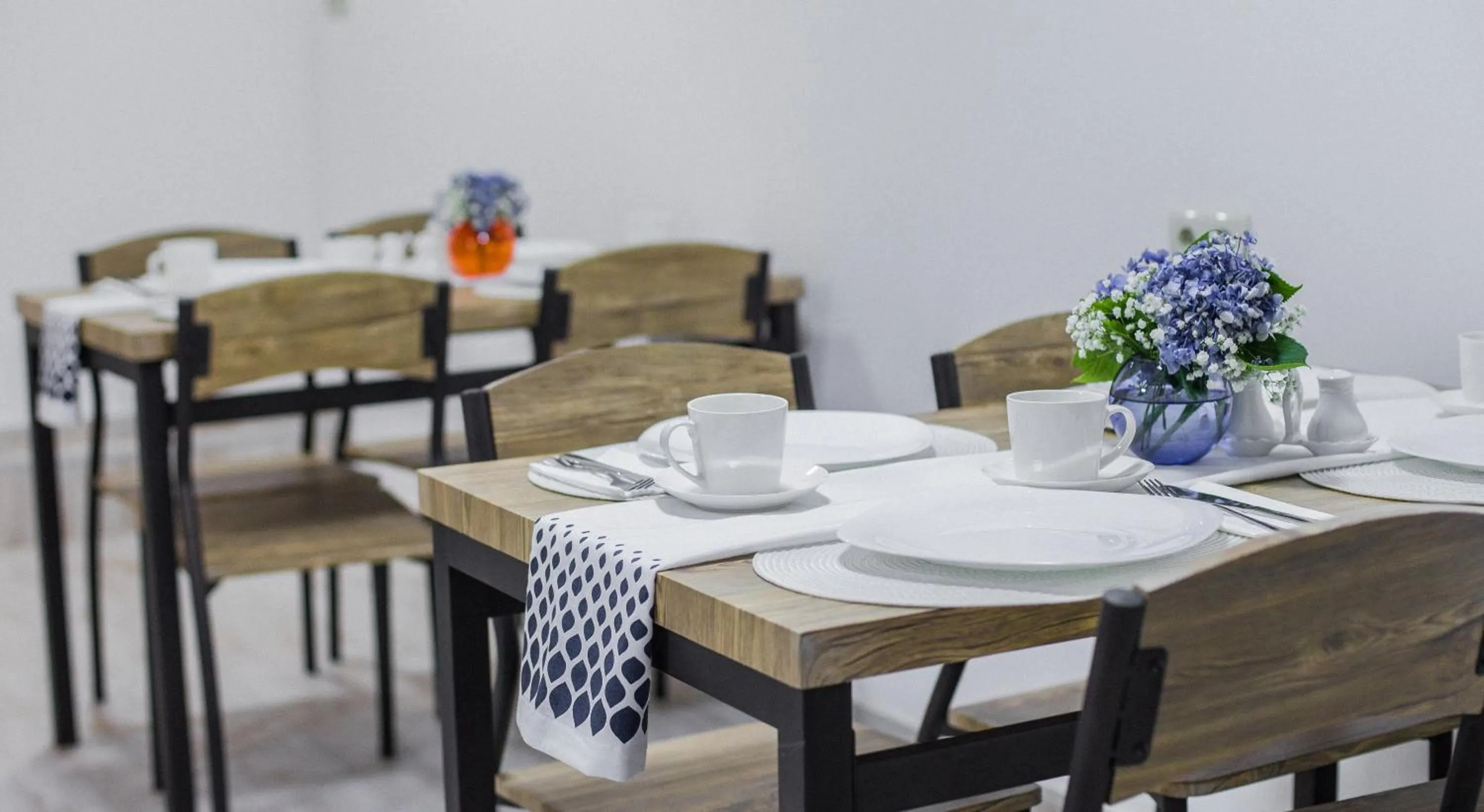 Restaurant/places to eat in Golden Nugget Tbilisi