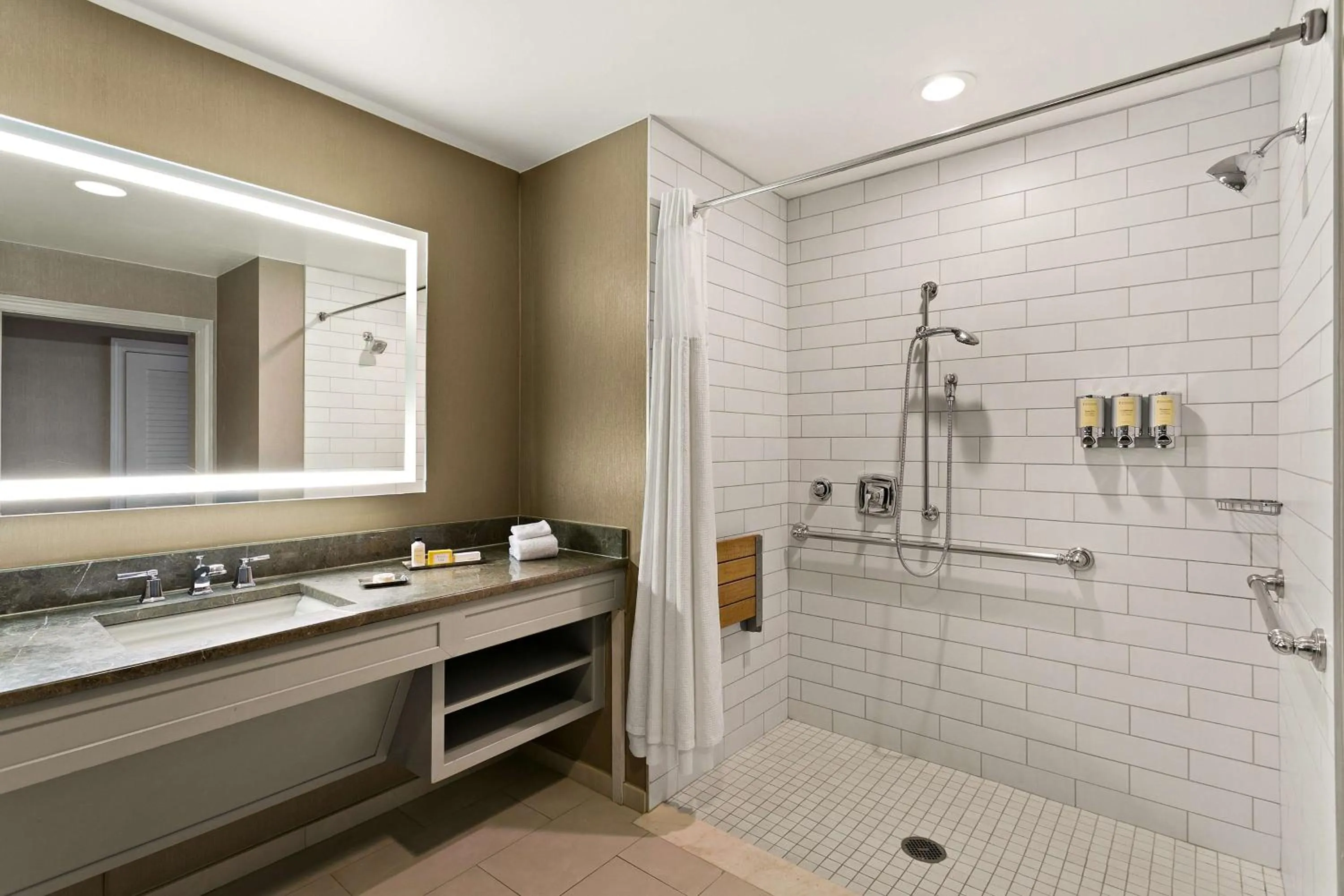 Bathroom in The Royal Sonesta Harbor Court Baltimore