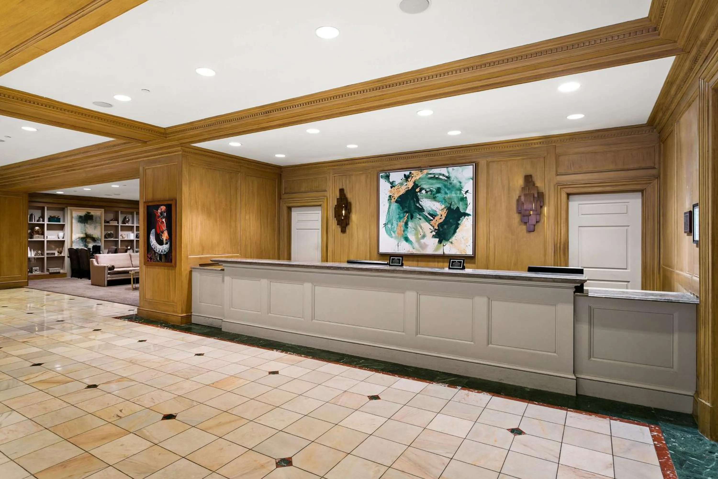 Lobby or reception in The Royal Sonesta Harbor Court Baltimore