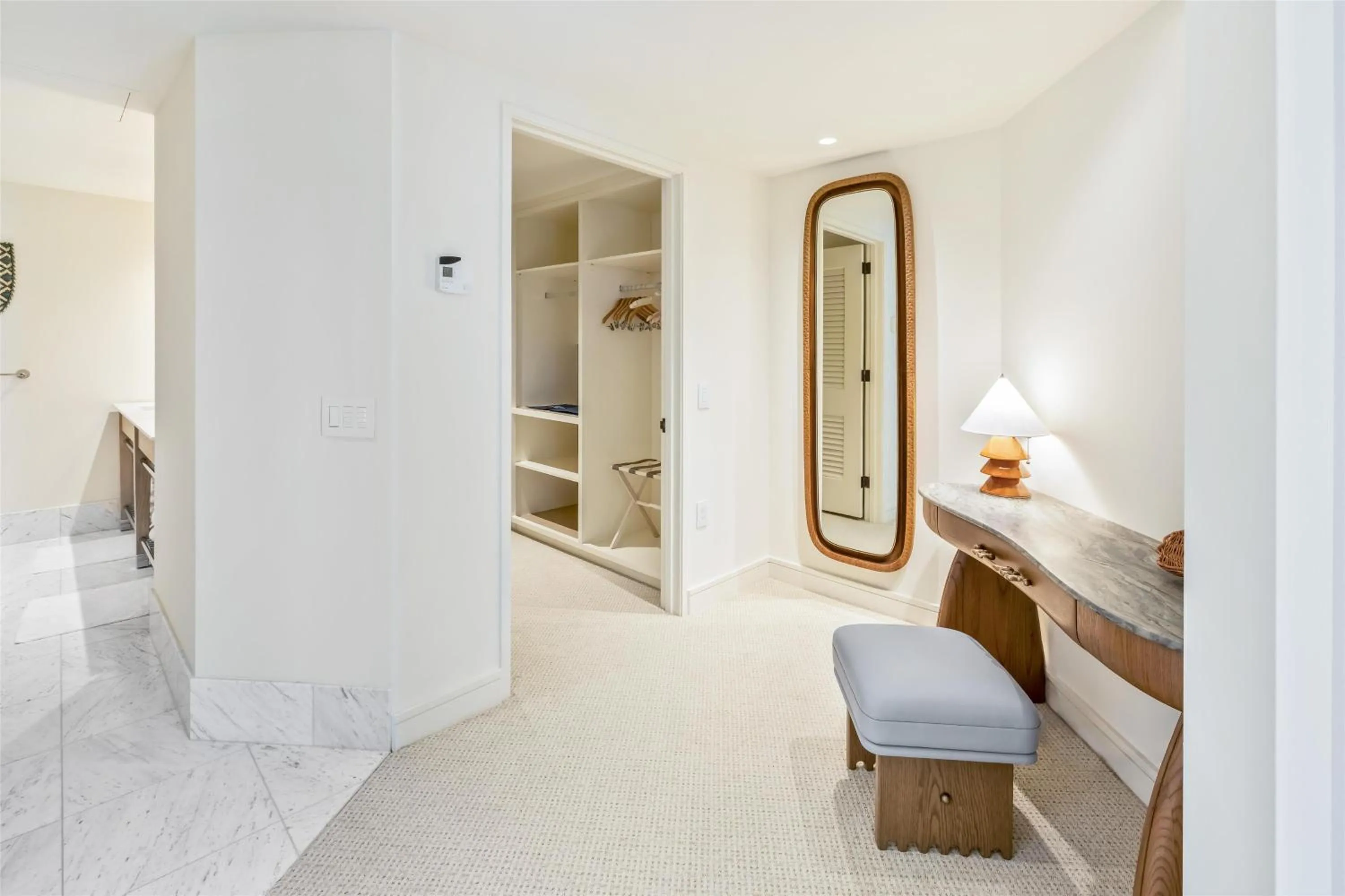 Bathroom, Bed in Ka Laʻi Waikiki Beach, LXR Hotels & Resorts