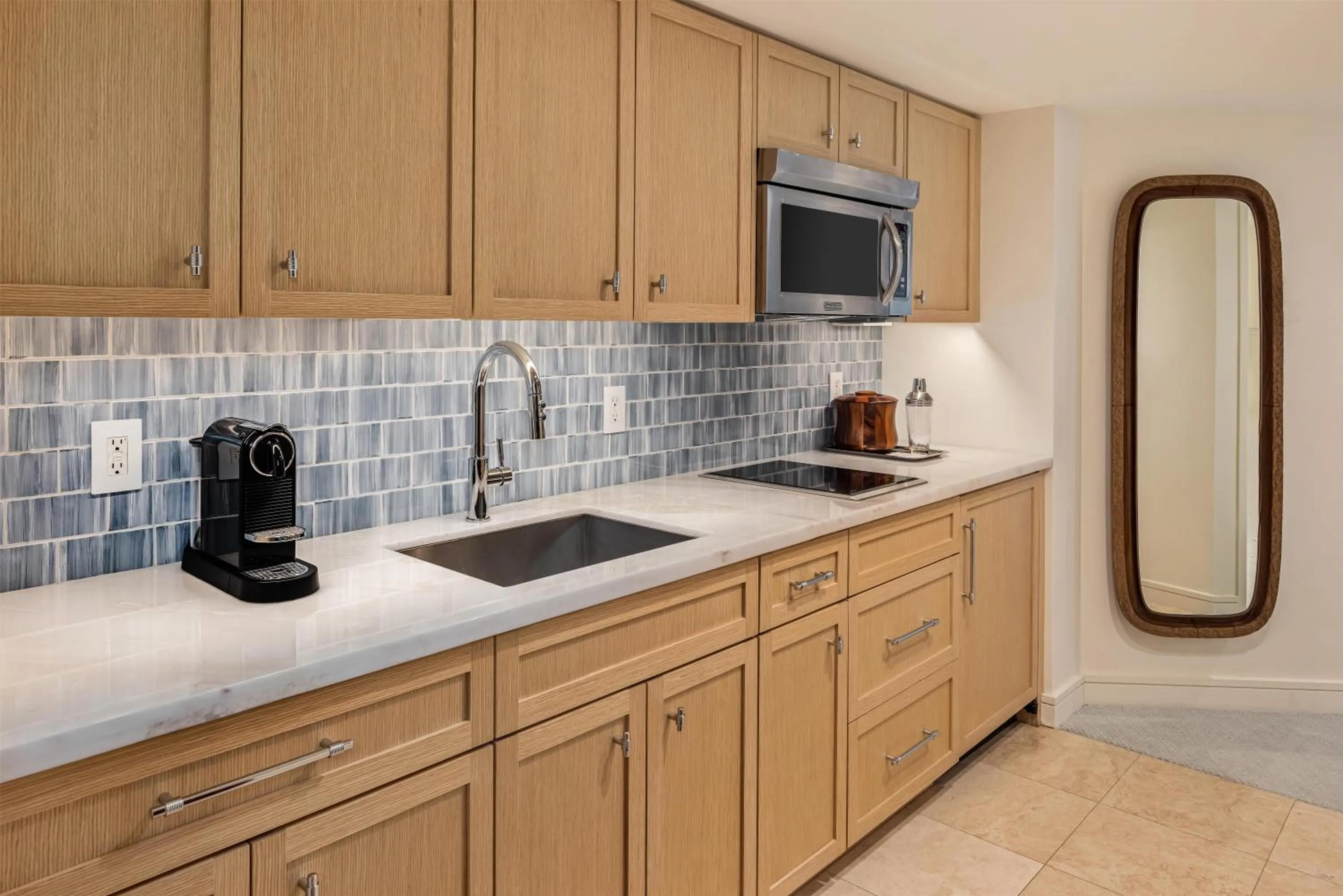 Kitchen or kitchenette in Ka Laʻi Waikiki Beach, LXR Hotels & Resorts