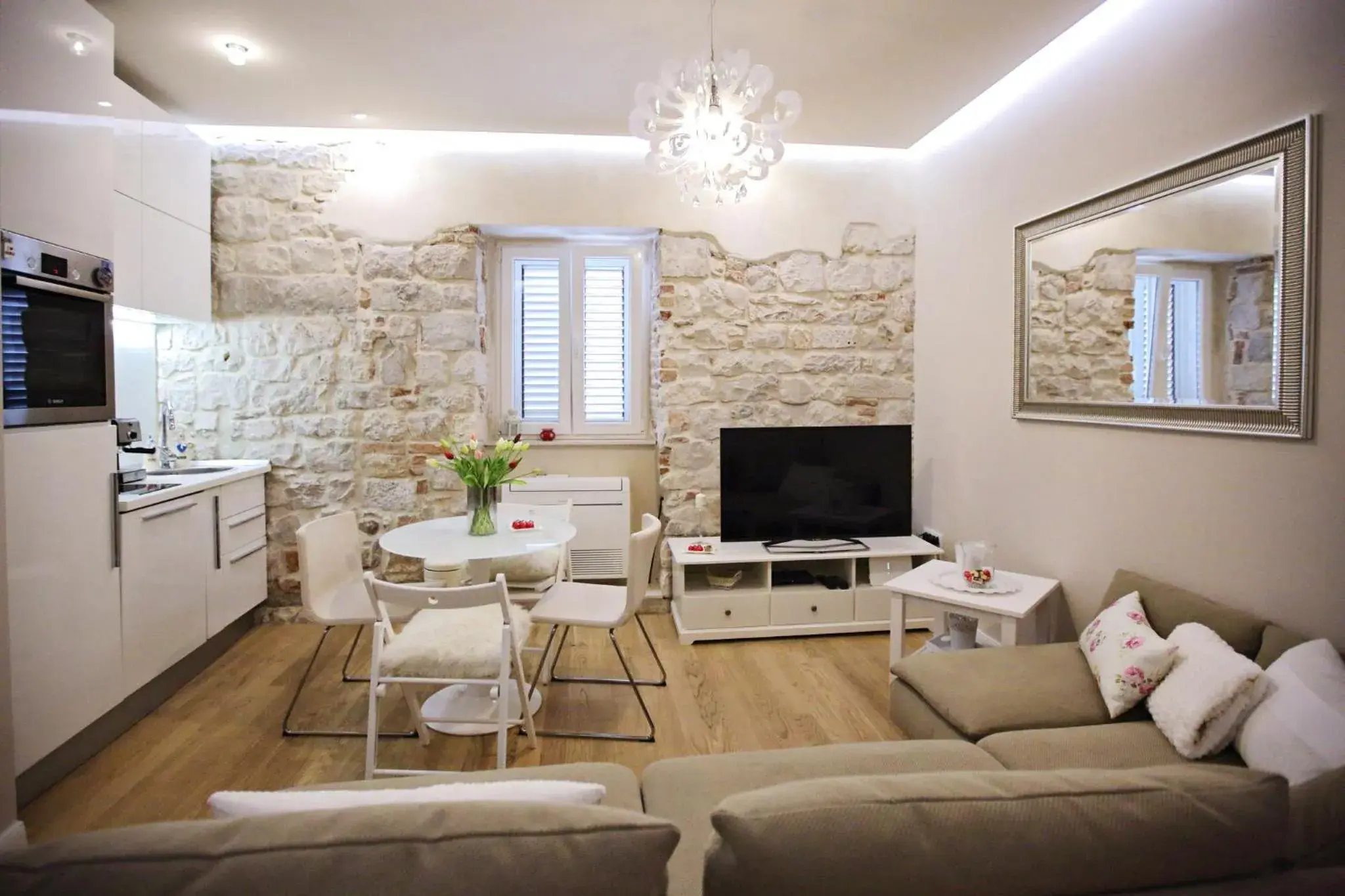 Apartment White Stone - Diocletian Palace Apartment White Stone - Diocletian Palace