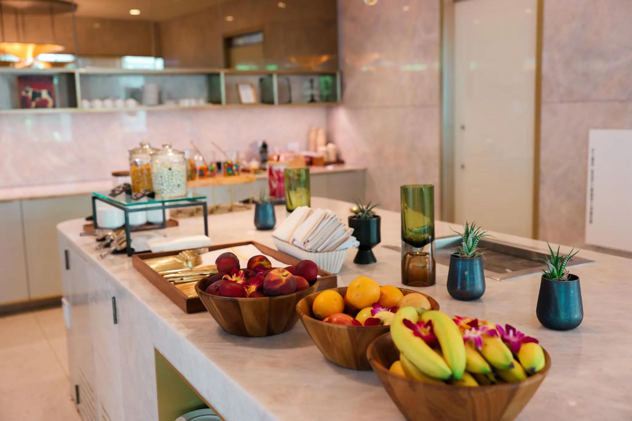 Food and drinks in Fairmont Century Plaza Los Angeles at Beverly Hills