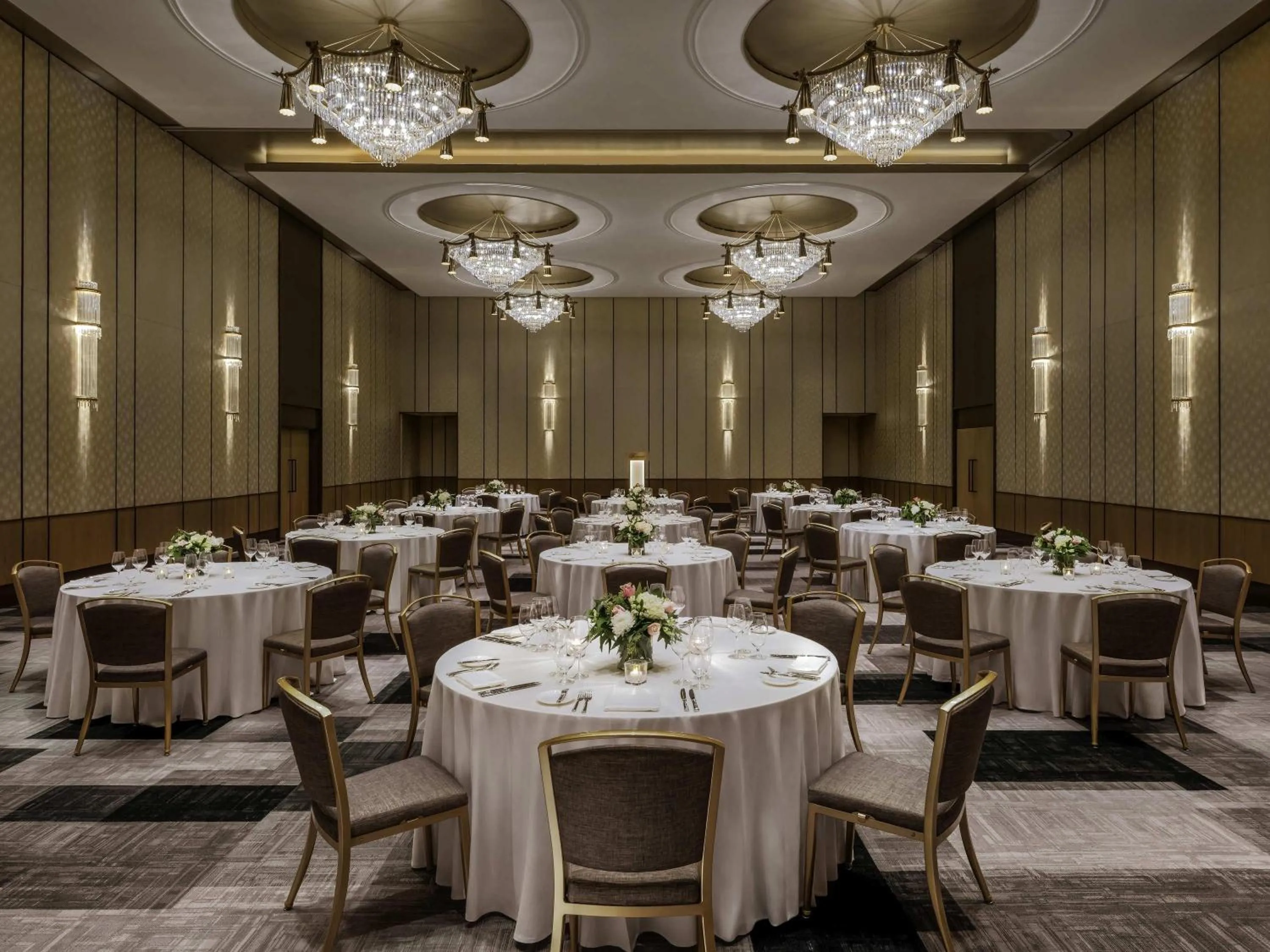 wedding in Fairmont Century Plaza Los Angeles at Beverly Hills