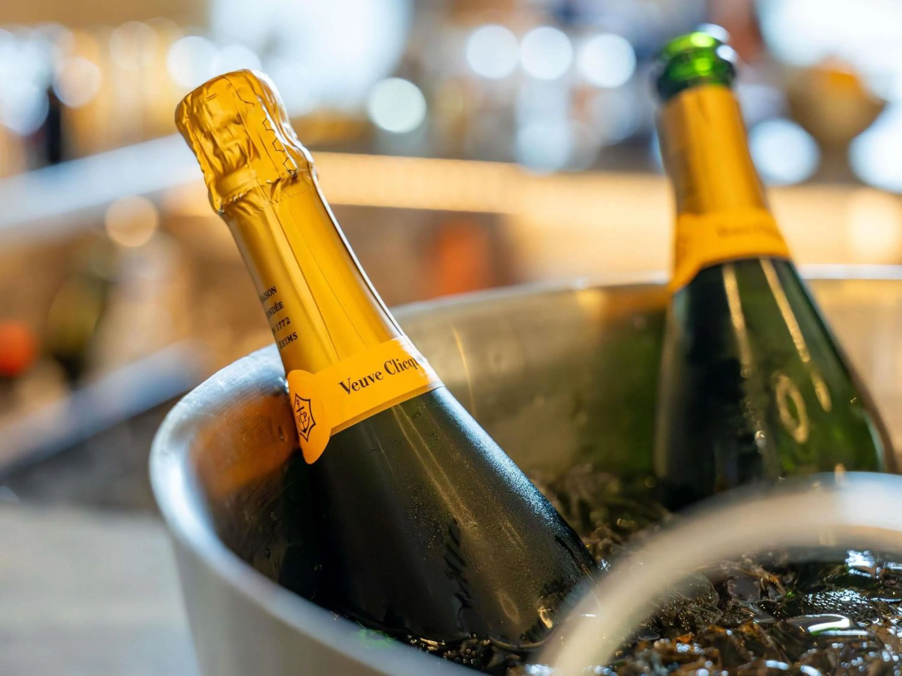 Restaurant/places to eat in Fairmont Century Plaza Los Angeles at Beverly Hills