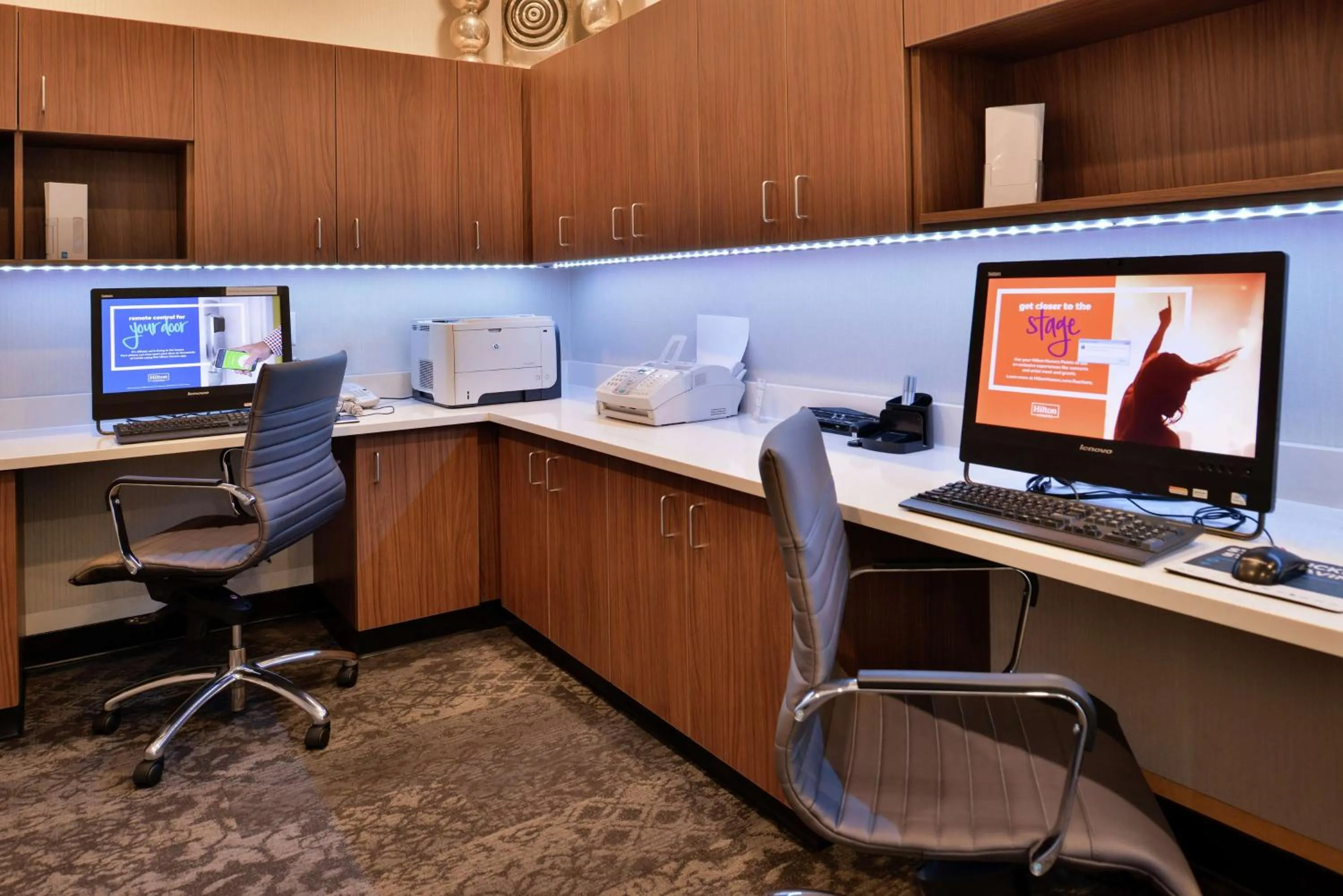 Property building in Hilton Garden Inn Terre Haute