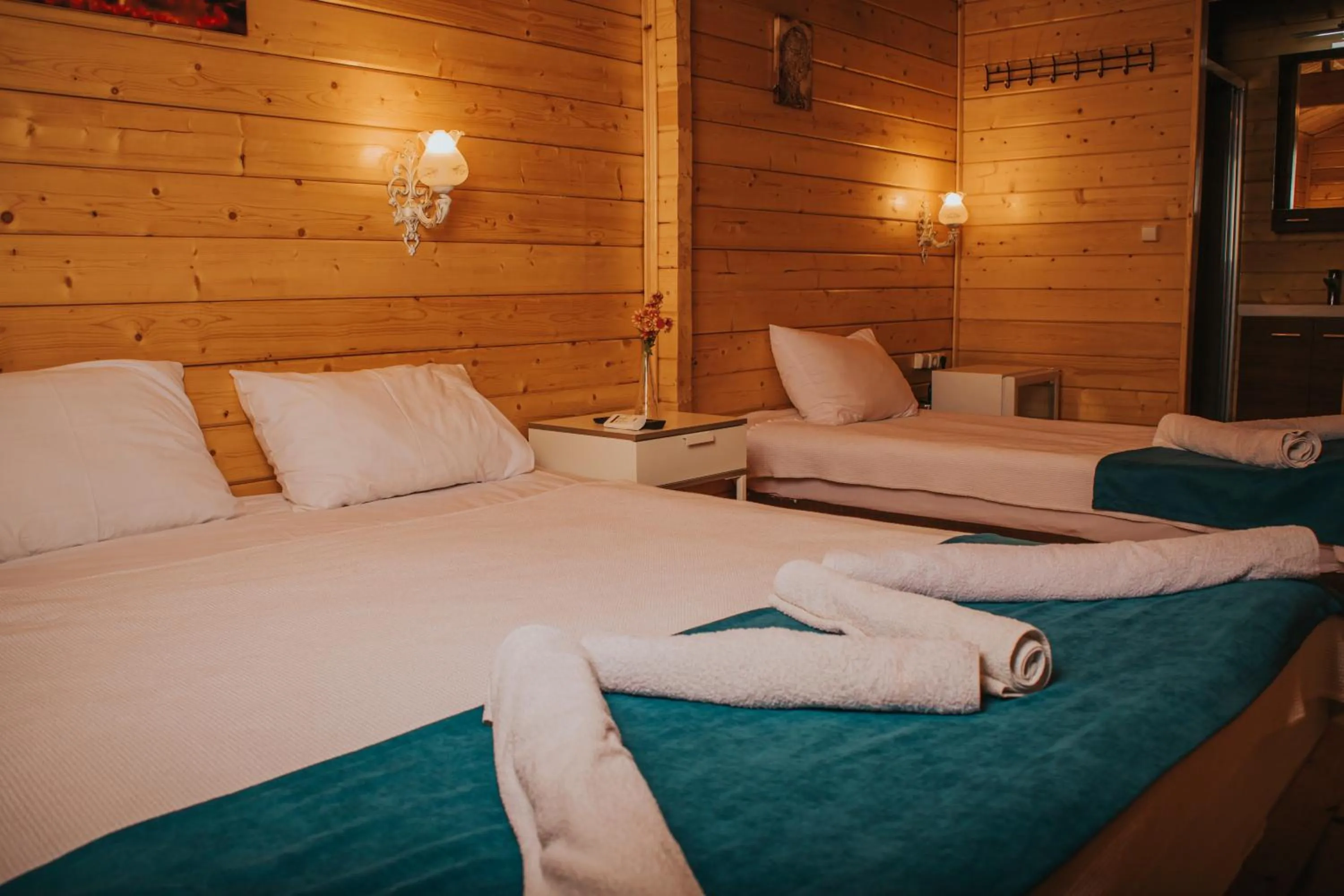 Photo of the whole room, Bed in Pirlanta Butik Hotel