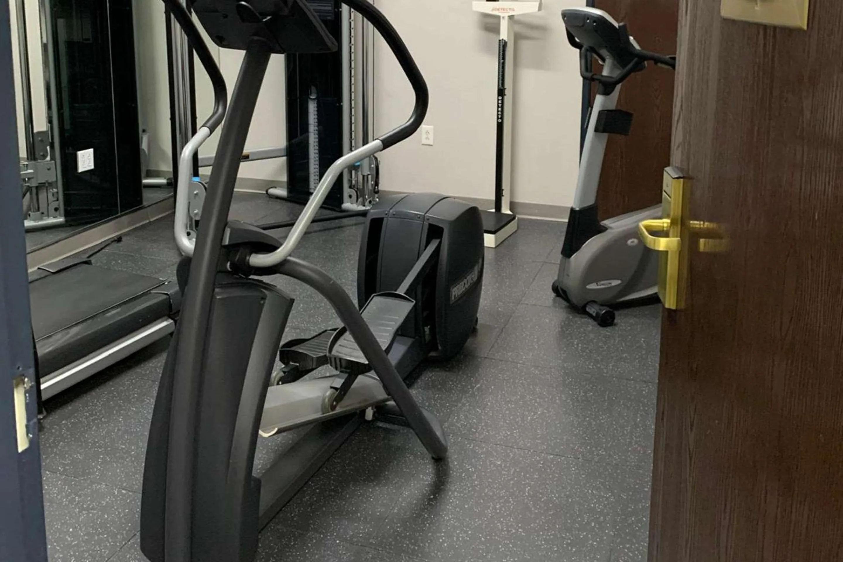 Fitness centre/facilities in Country Inn & Suites by Radisson, Austin North Pflugerville , TX