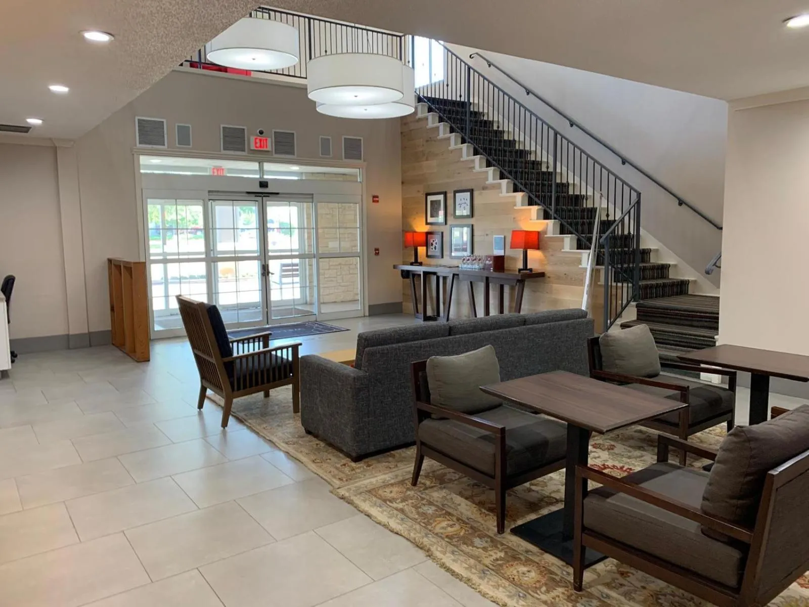 Seating area in Country Inn & Suites by Radisson, Austin North Pflugerville , TX