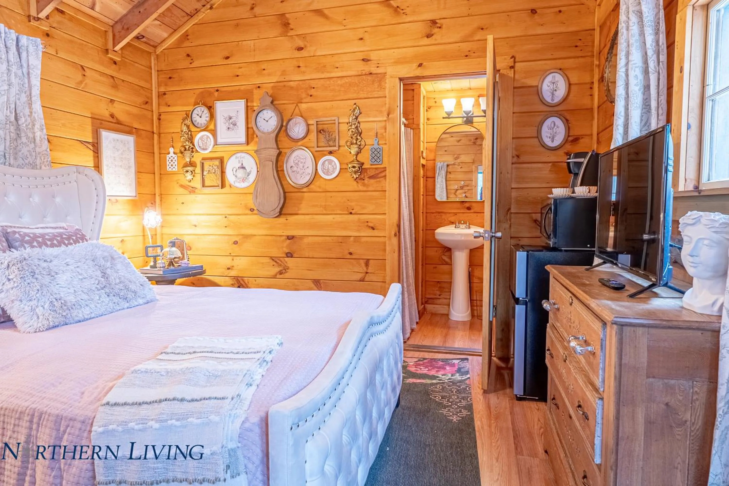 Bed in English Brook Cottages