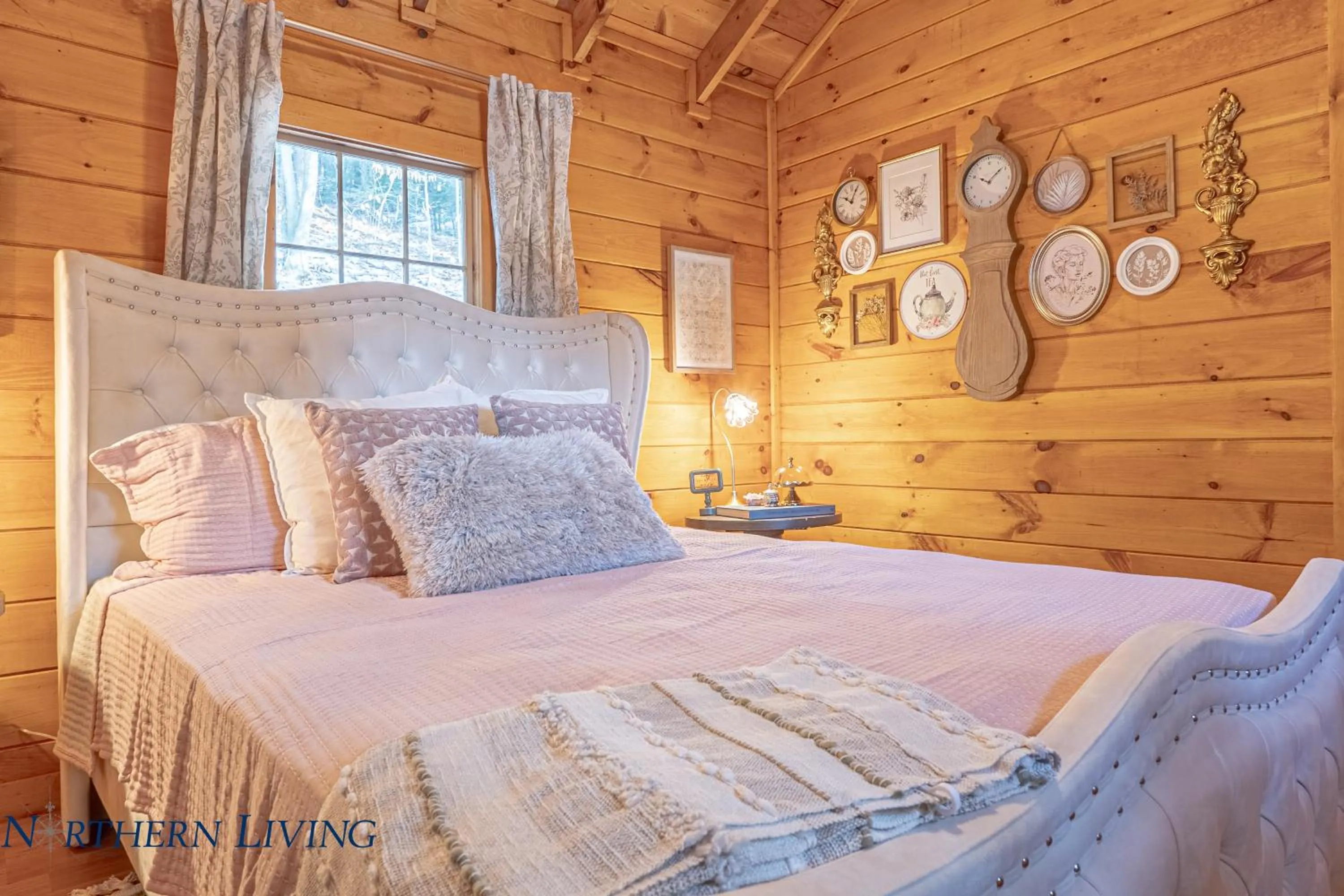 Bed in English Brook Cottages