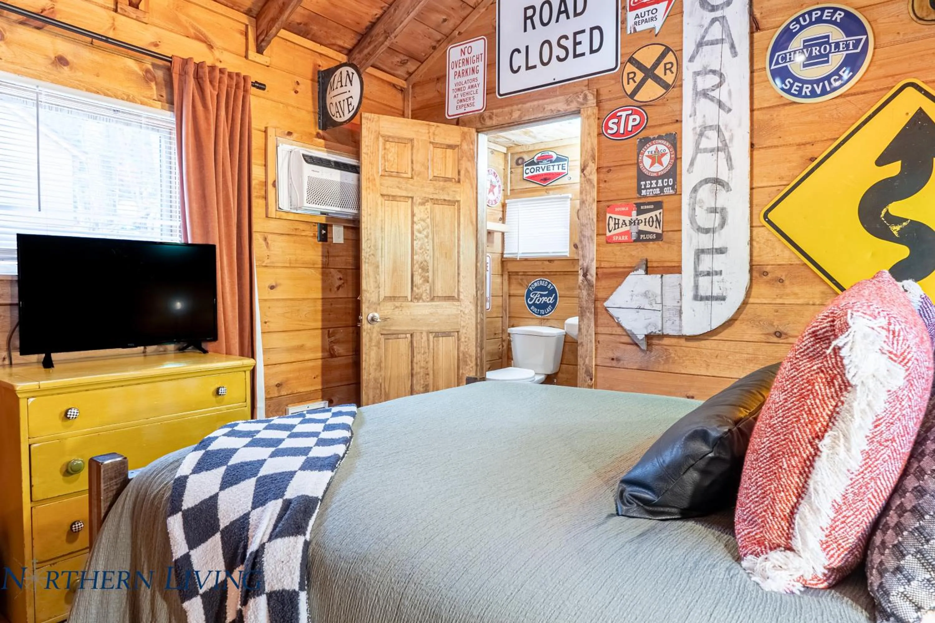 Bed in English Brook Cottages