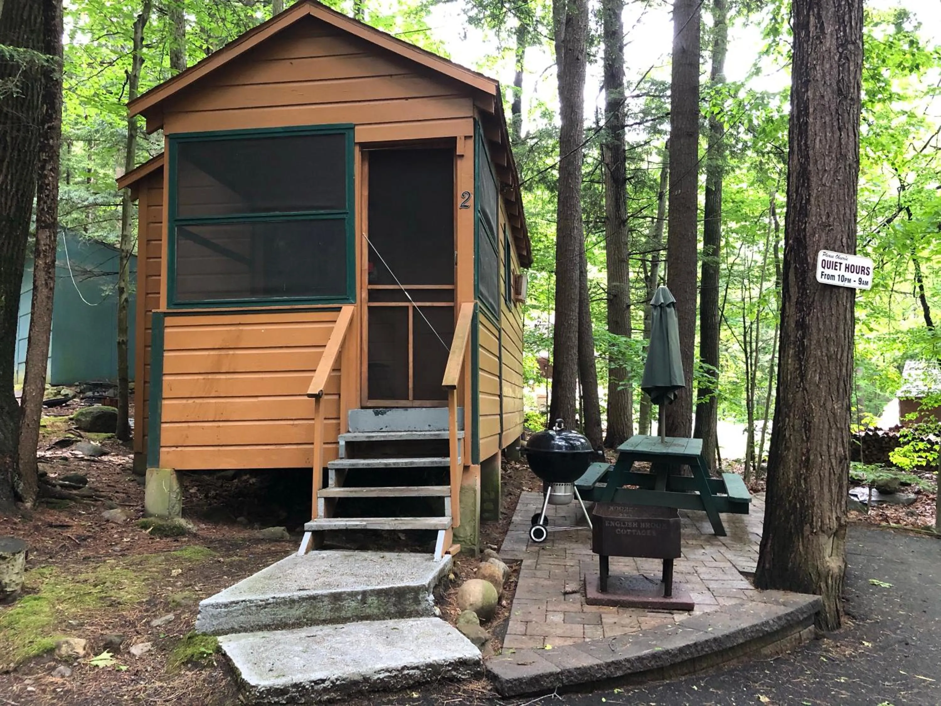 Patio in English Brook Cottages