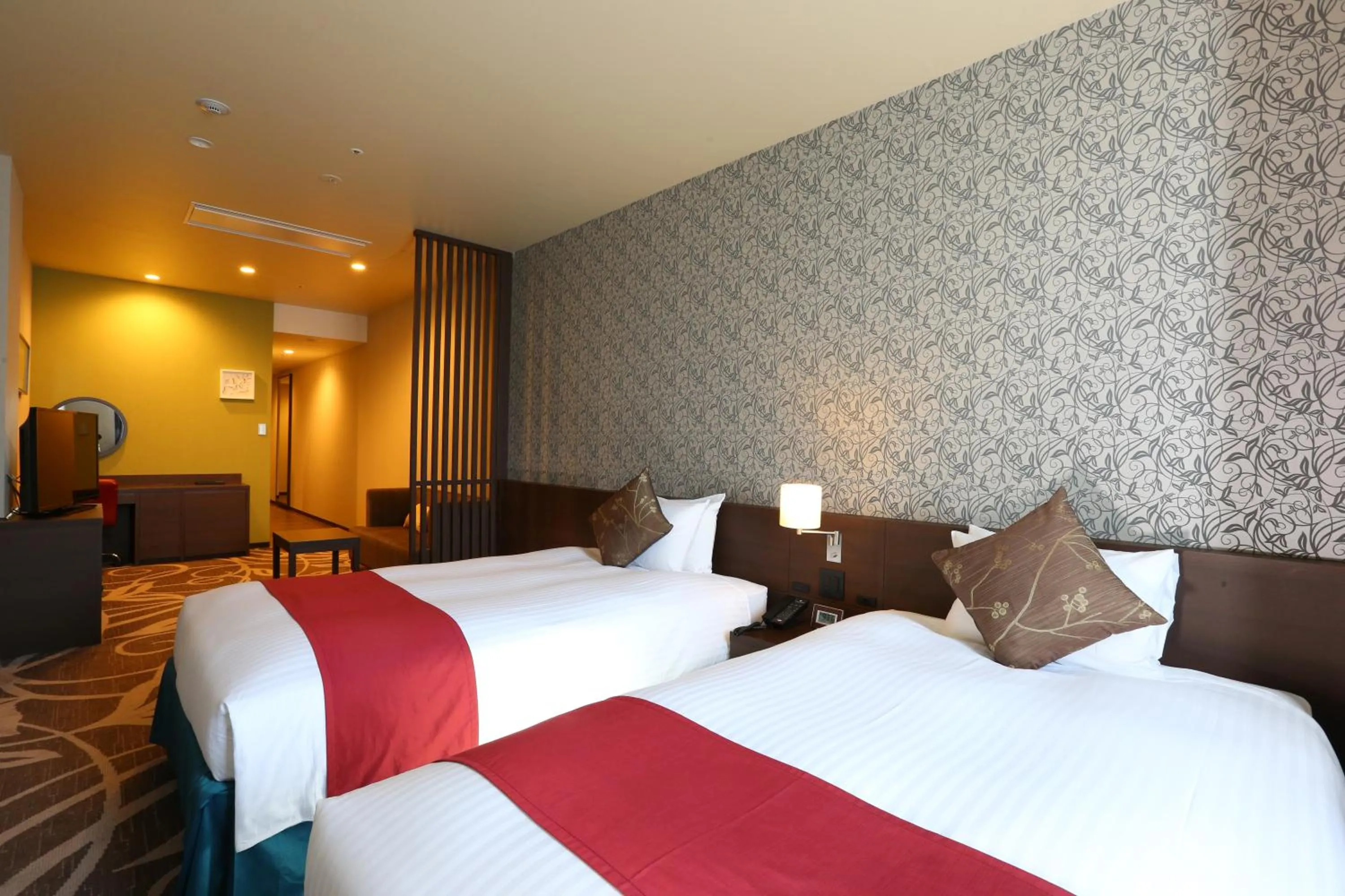 Bed in Hotel La Raison Osaka