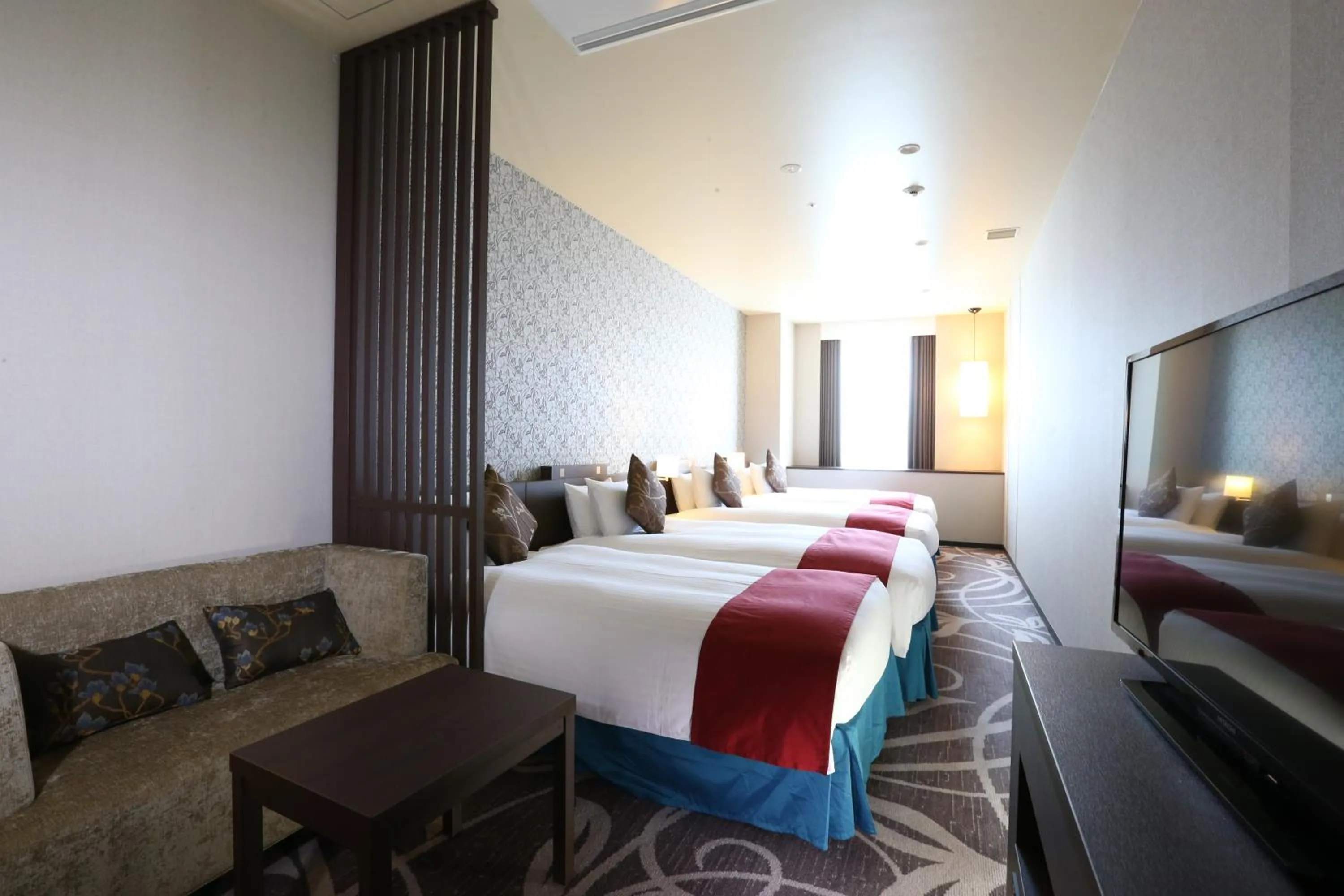 Photo of the whole room, Bed in Hotel La Raison Osaka