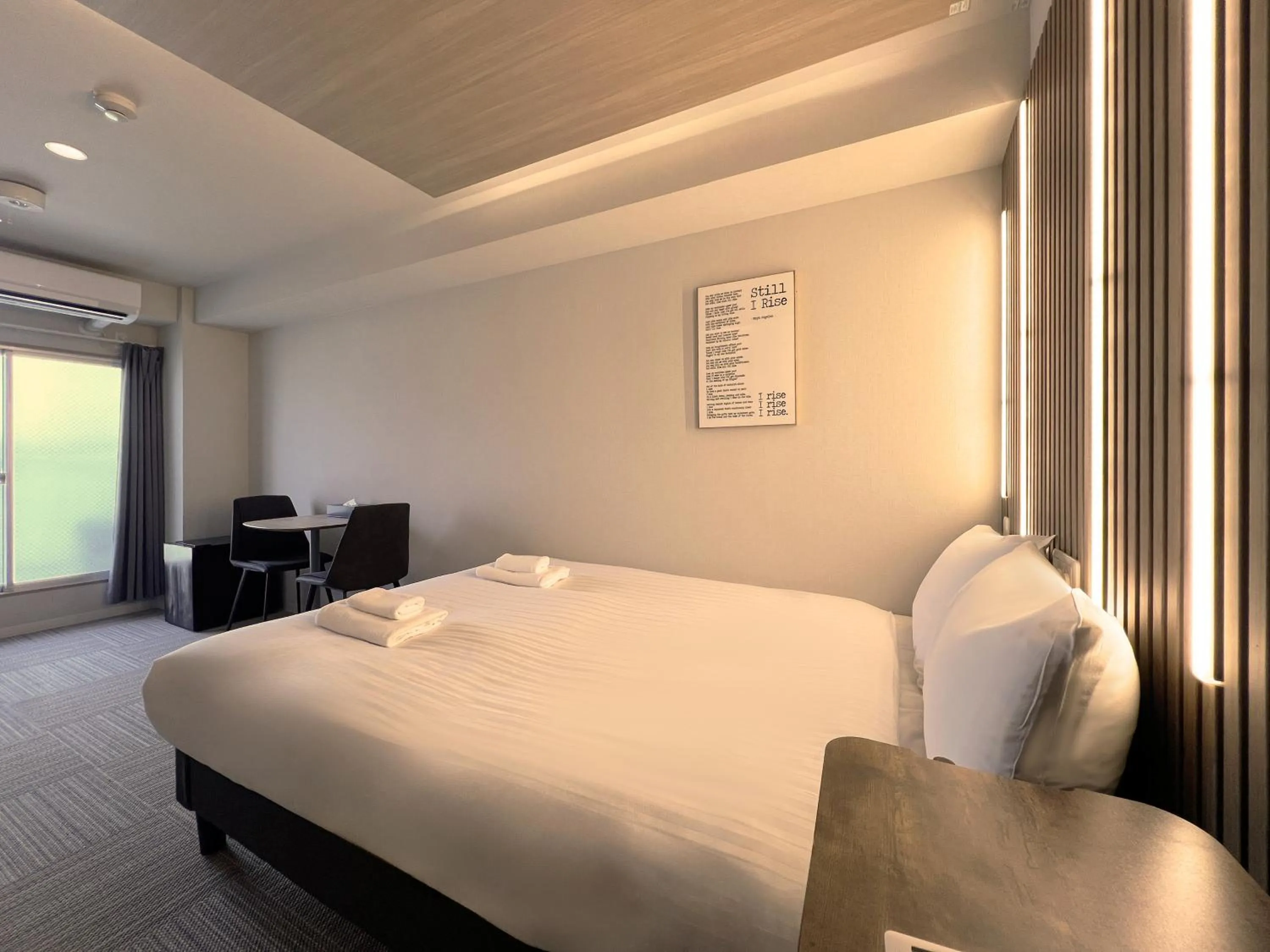 Bed in Osaka Ebisu Hotel