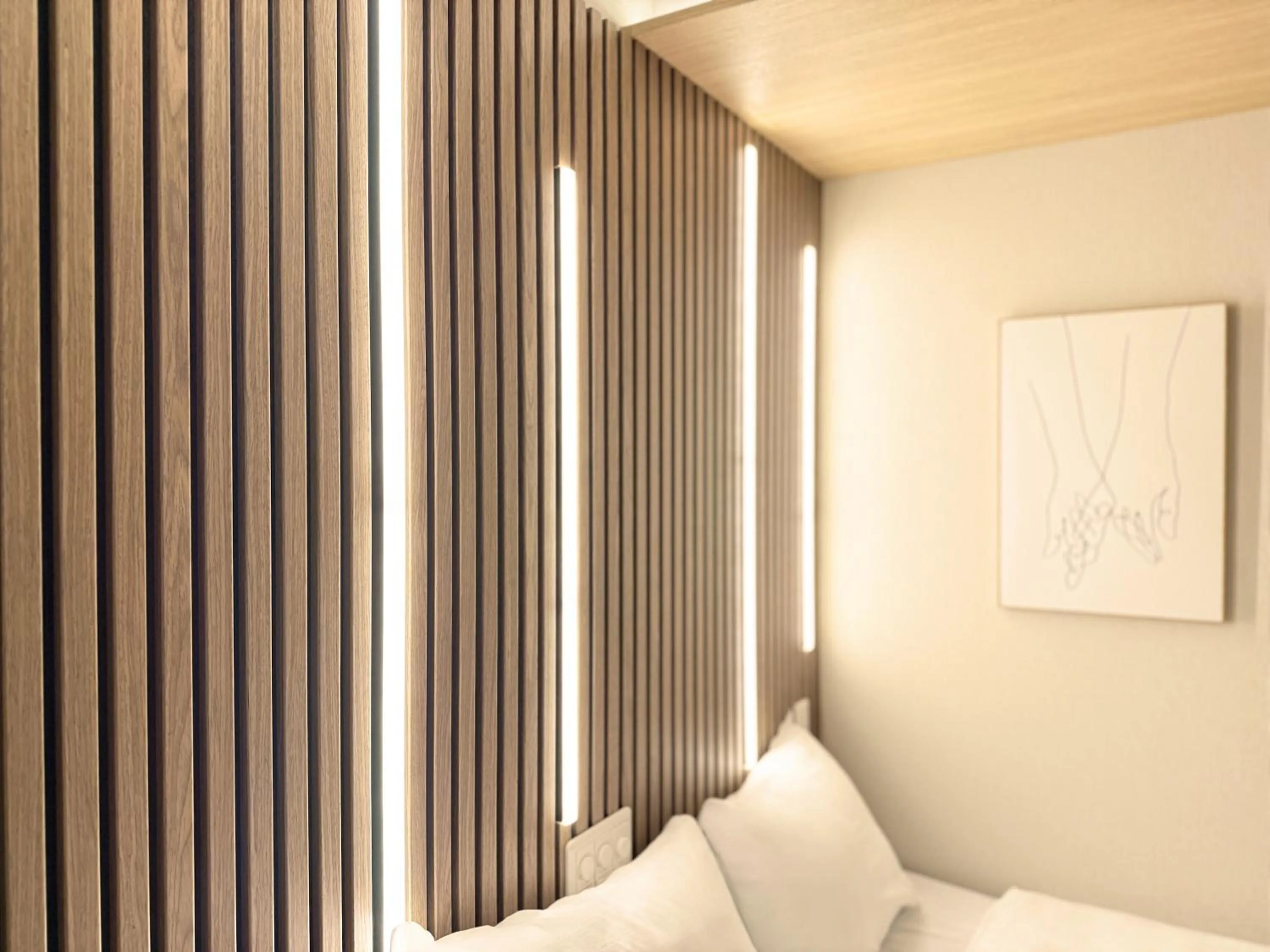 Bed in Osaka Ebisu Hotel