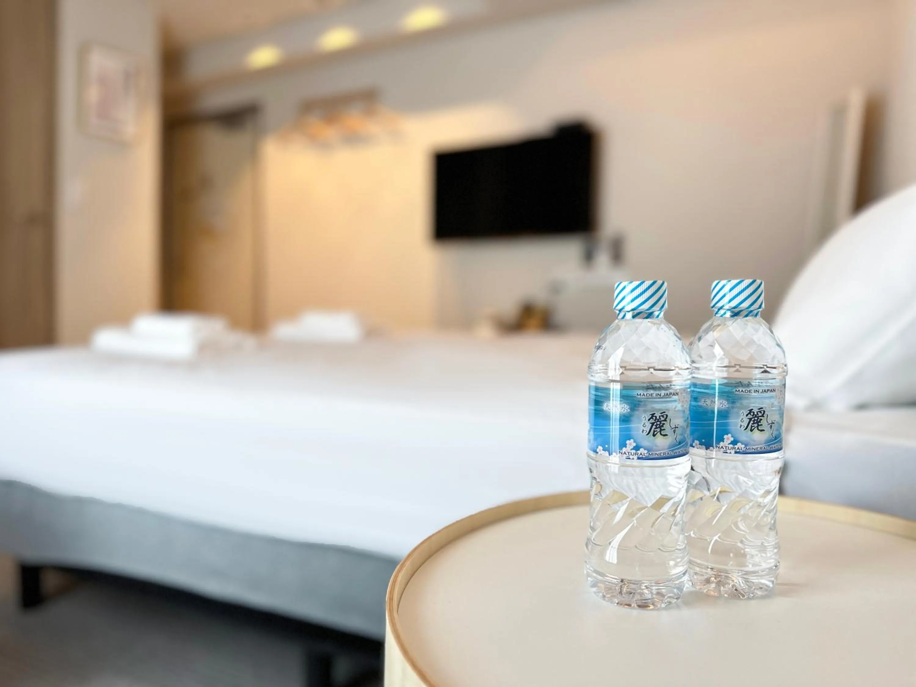 Drinks, Bed in Osaka Ebisu Hotel