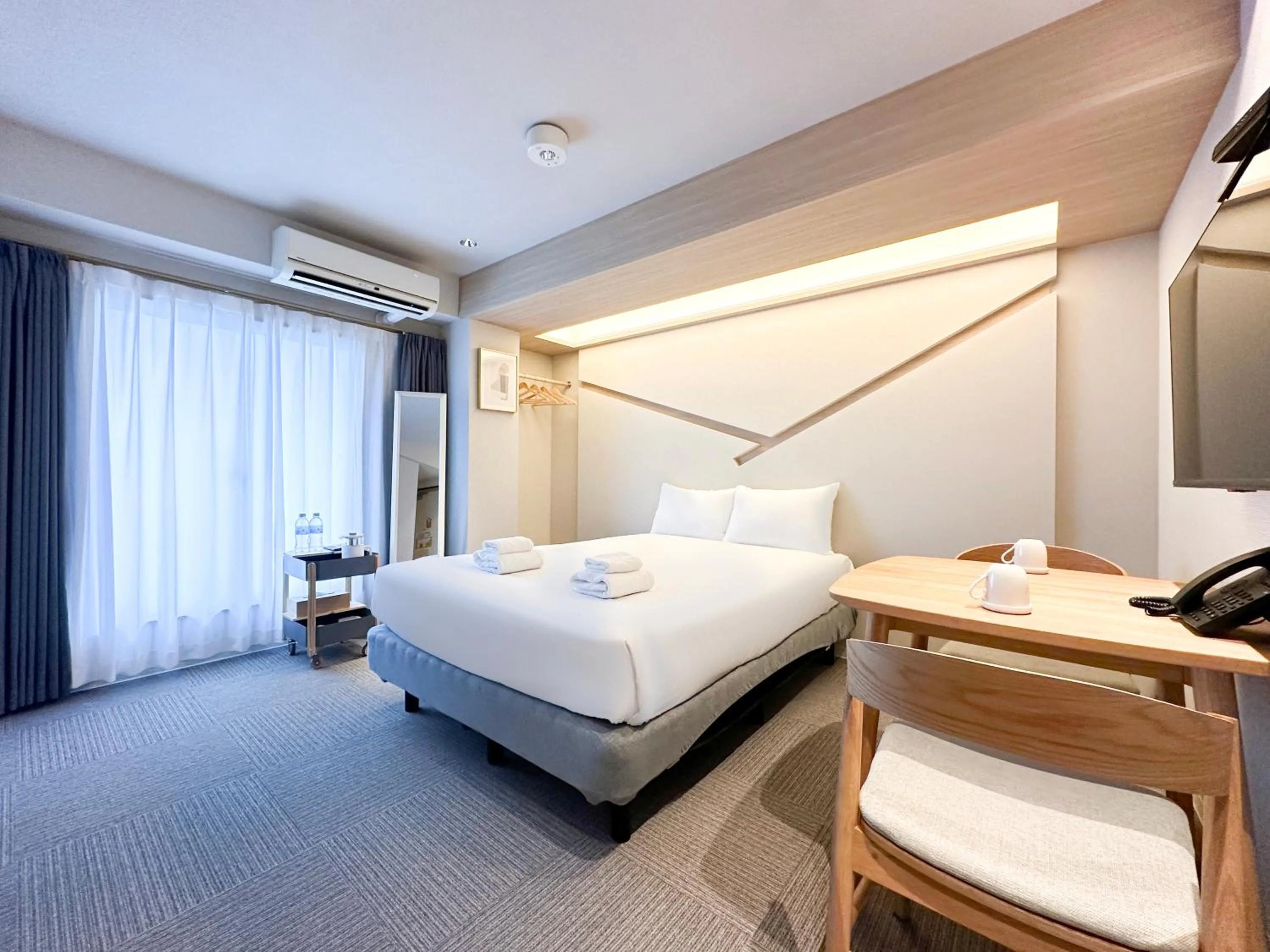 Bed in Osaka Ebisu Hotel