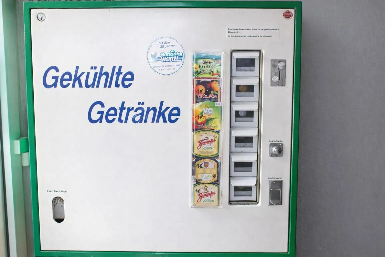 Drinks in Pension Central Nuernberg-Fuerth