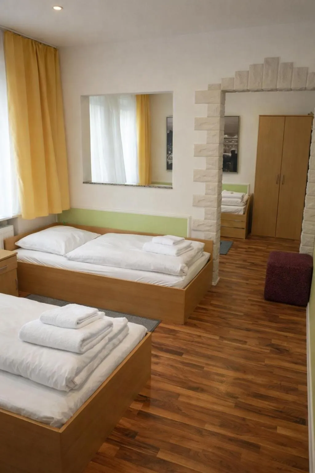 Photo of the whole room, Bed in Pension Central Nuernberg-Fuerth