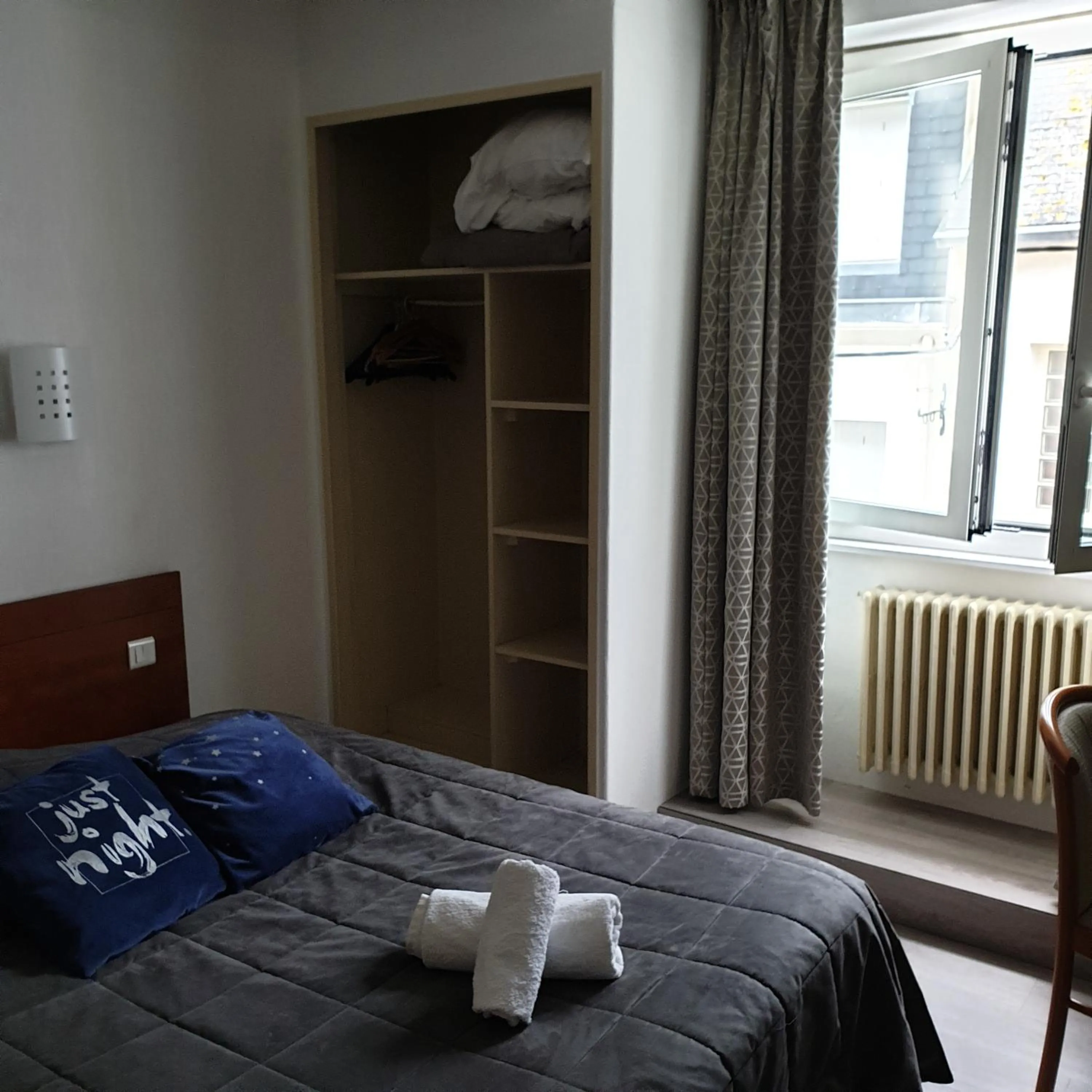 Bedroom, Bed in Hotel Restaurant Les Oceanides