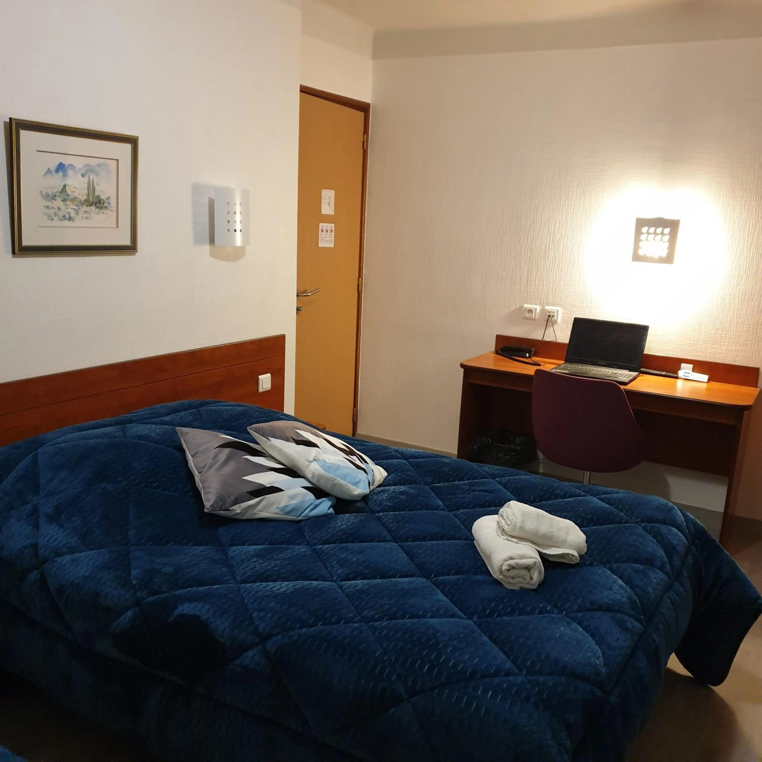 Bedroom, Bed in Hotel Restaurant Les Oceanides