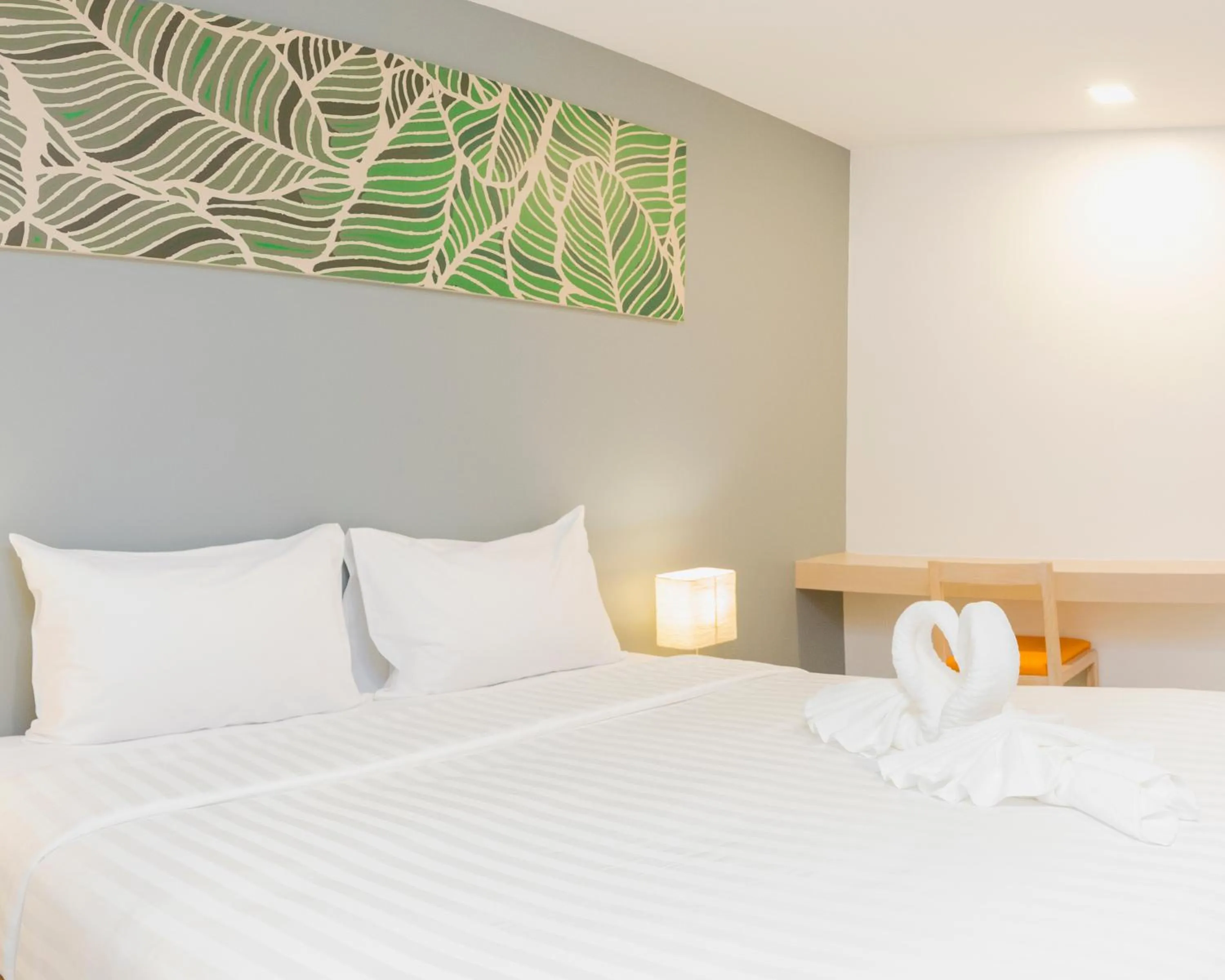 Bed in Trat City Hotel