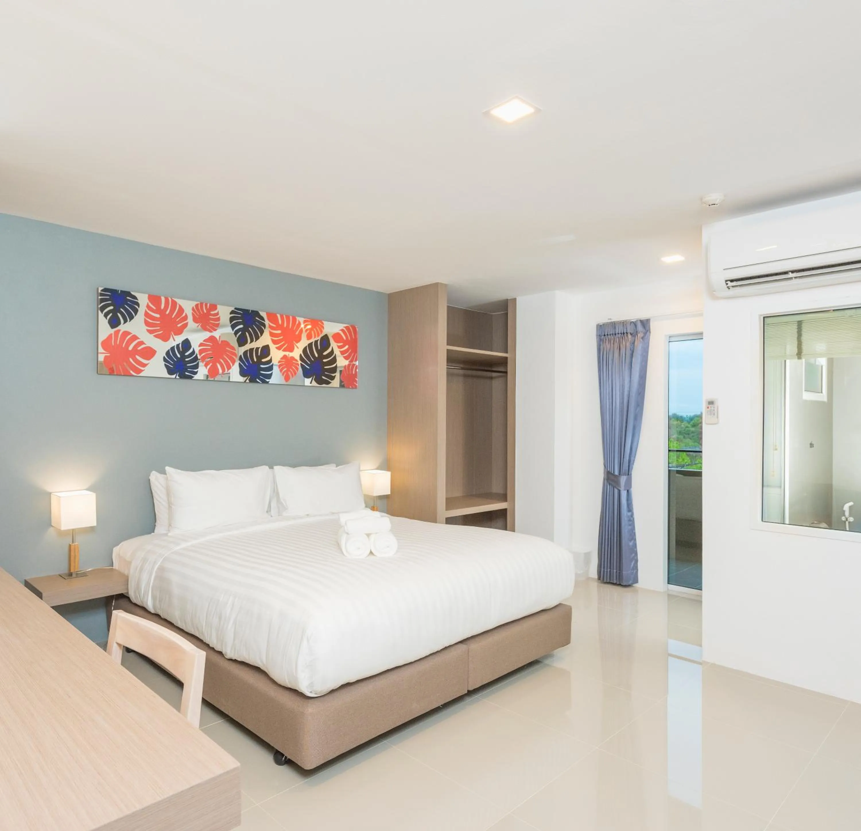 Photo of the whole room in Trat City Hotel