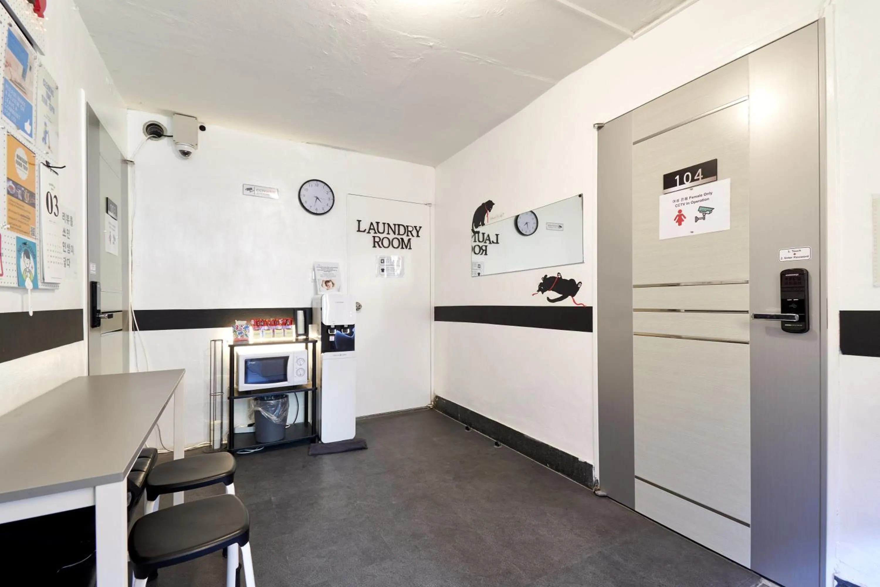 Lobby or reception in Jun Guesthouse