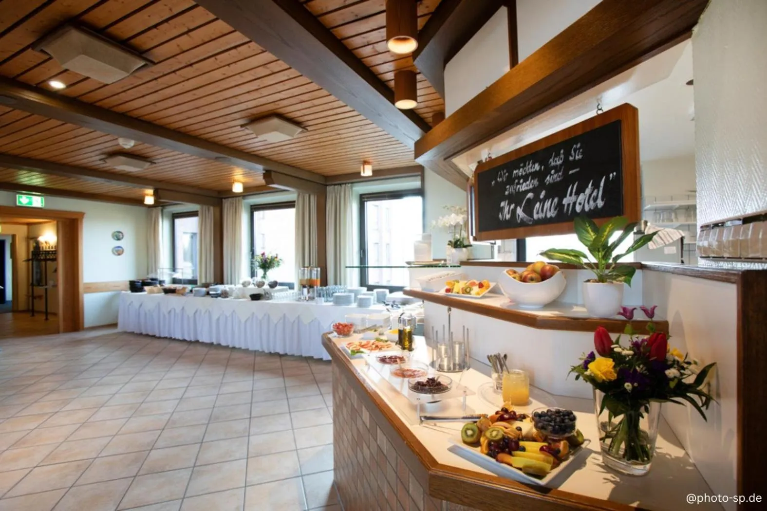 Breakfast in Leine Hotel