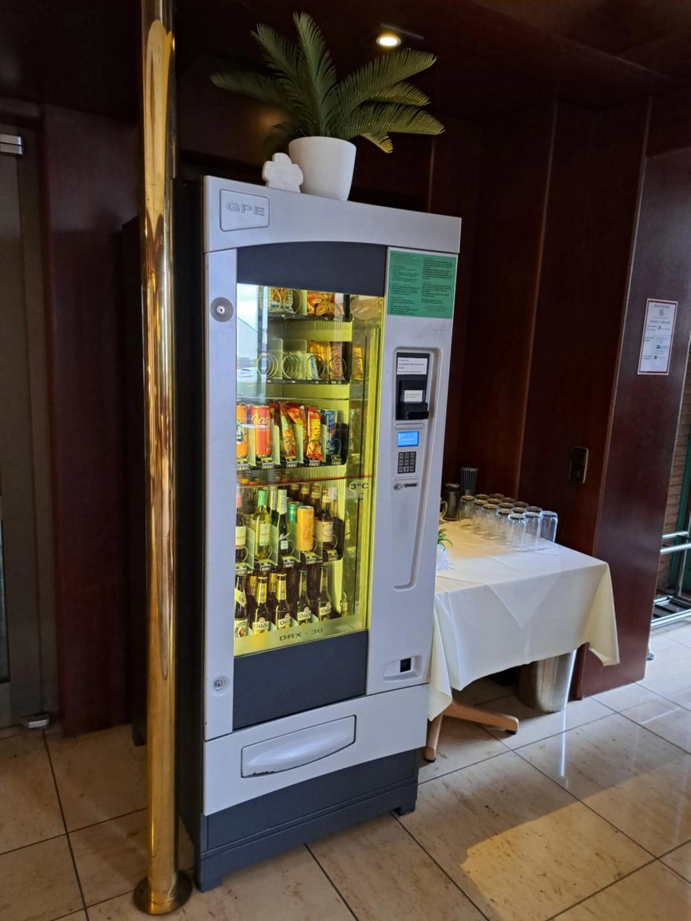vending machine in Leine Hotel