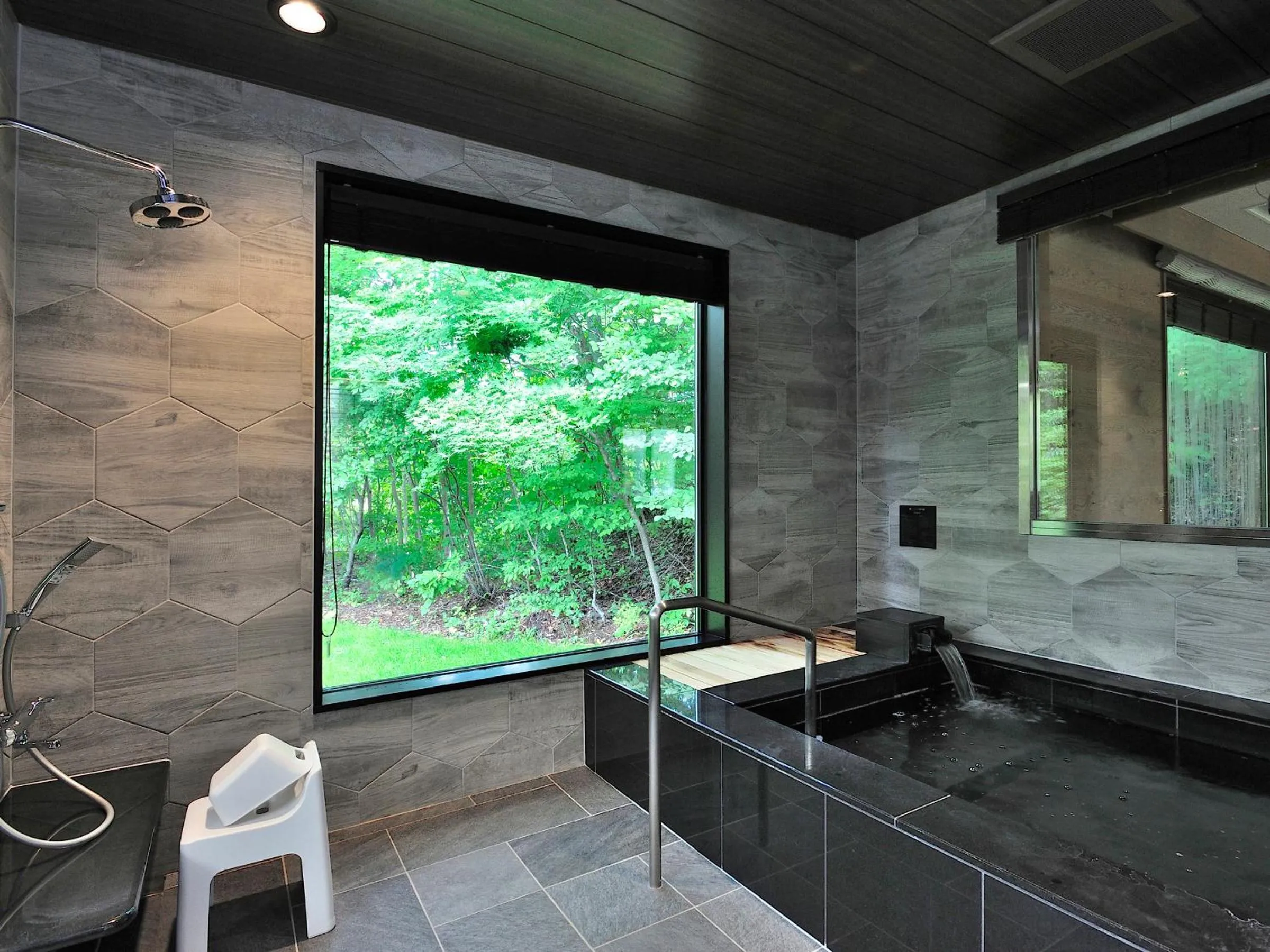 Hot Spring Bath in Hakodate Onuma Tsuruga Resort EPUY- 30km from Hakodate Station