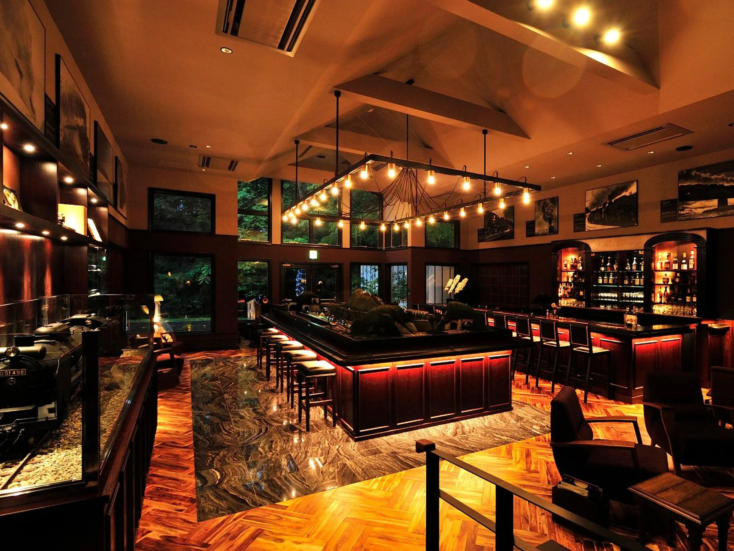 Lounge or bar in Hakodate Onuma Tsuruga Resort EPUY- 30km from Hakodate Station