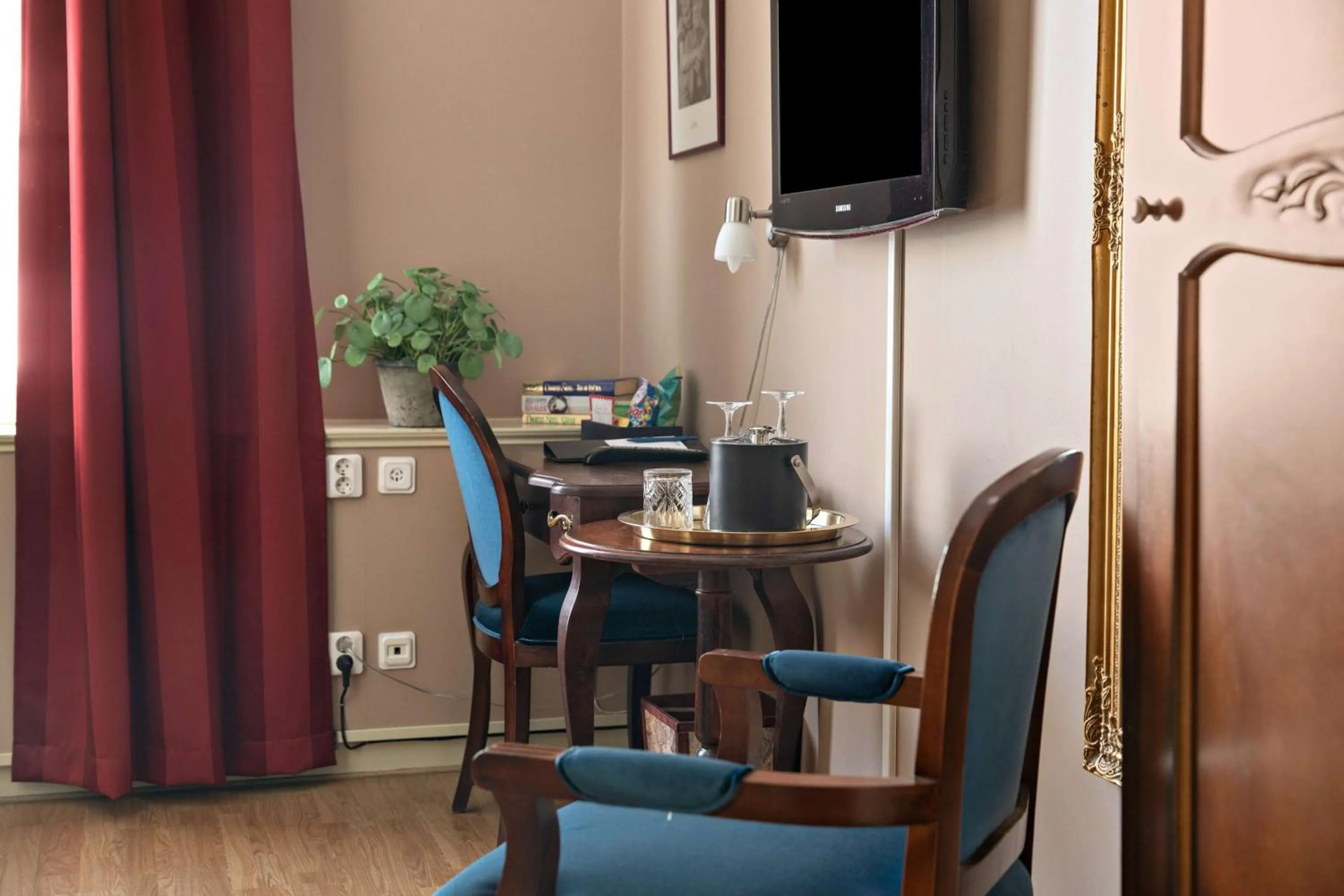 Bedroom in Best Western Hotel Gamla Teatern