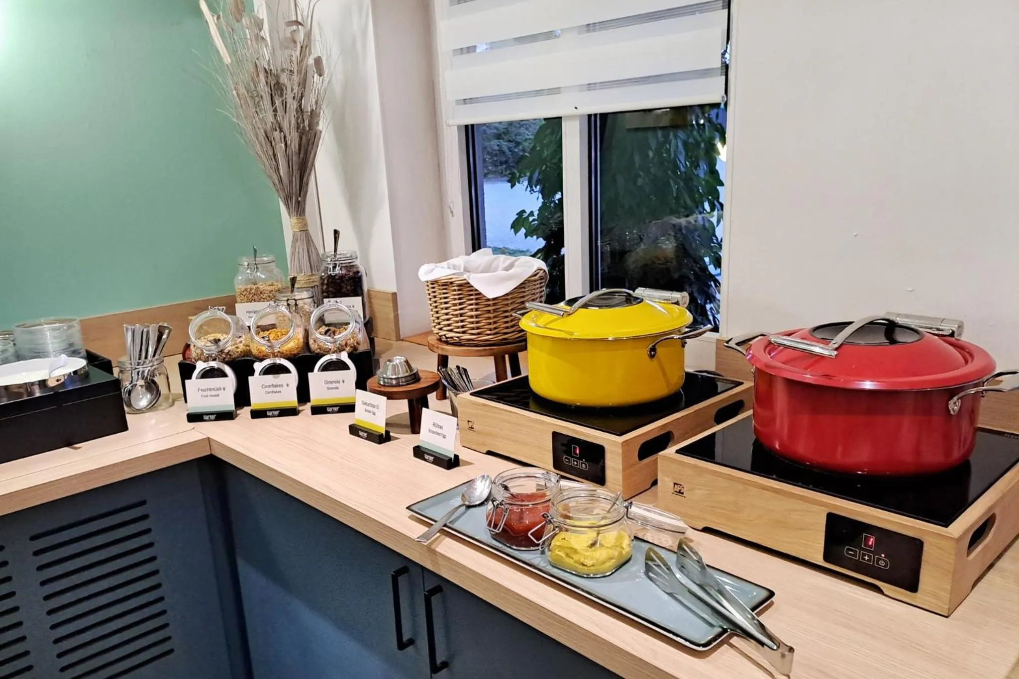 Breakfast in Garner Hotel Cottbus Süd by IHG