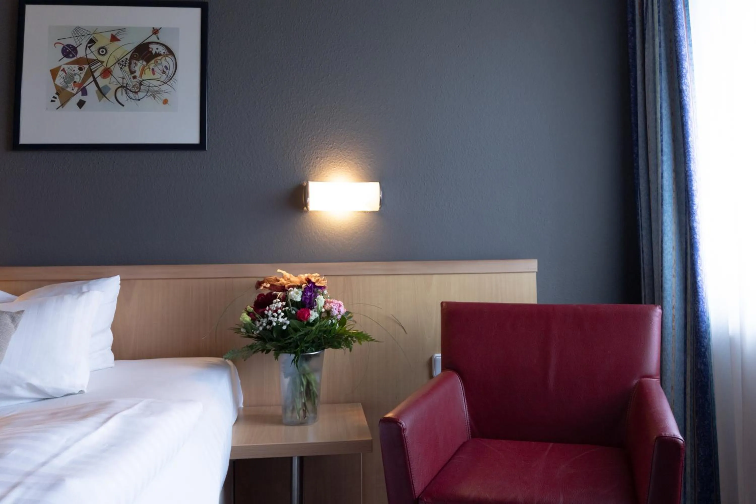 Bed in Novum Hotel Seegraben Cottbus